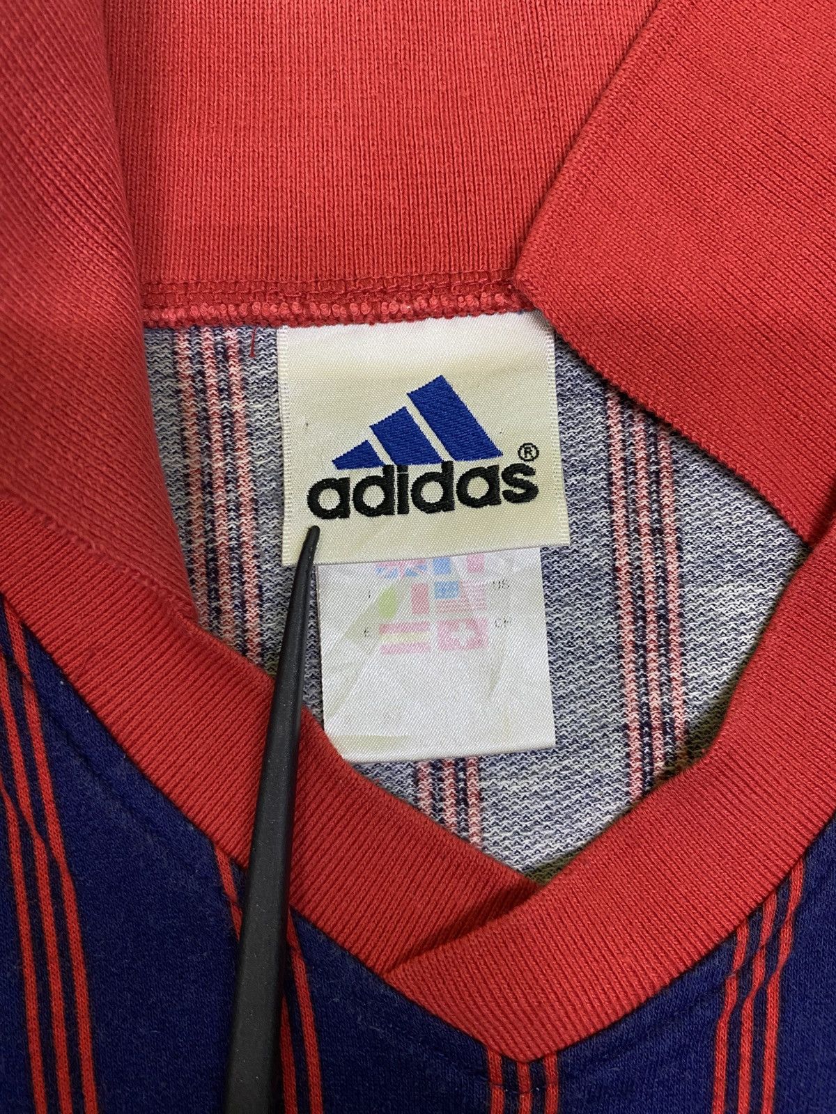 Adidas Adidas Vintage Striped Polo Tee Size US M / EU 48-50 / 2 - 5 Thumbnail