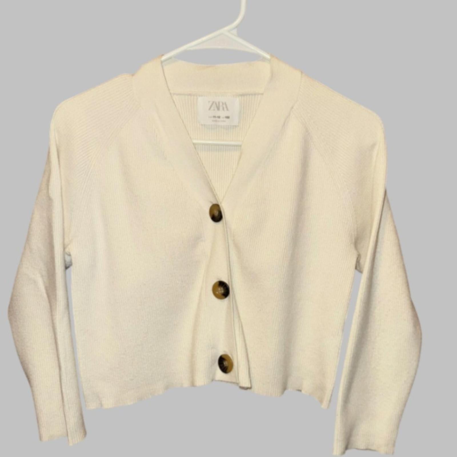 Zara Zara Girls Cream Ribbed Knit Button Cardigan Sweater 11-12 Size XL / US 12-14 / IT 48-50 - 1 Thumbnail