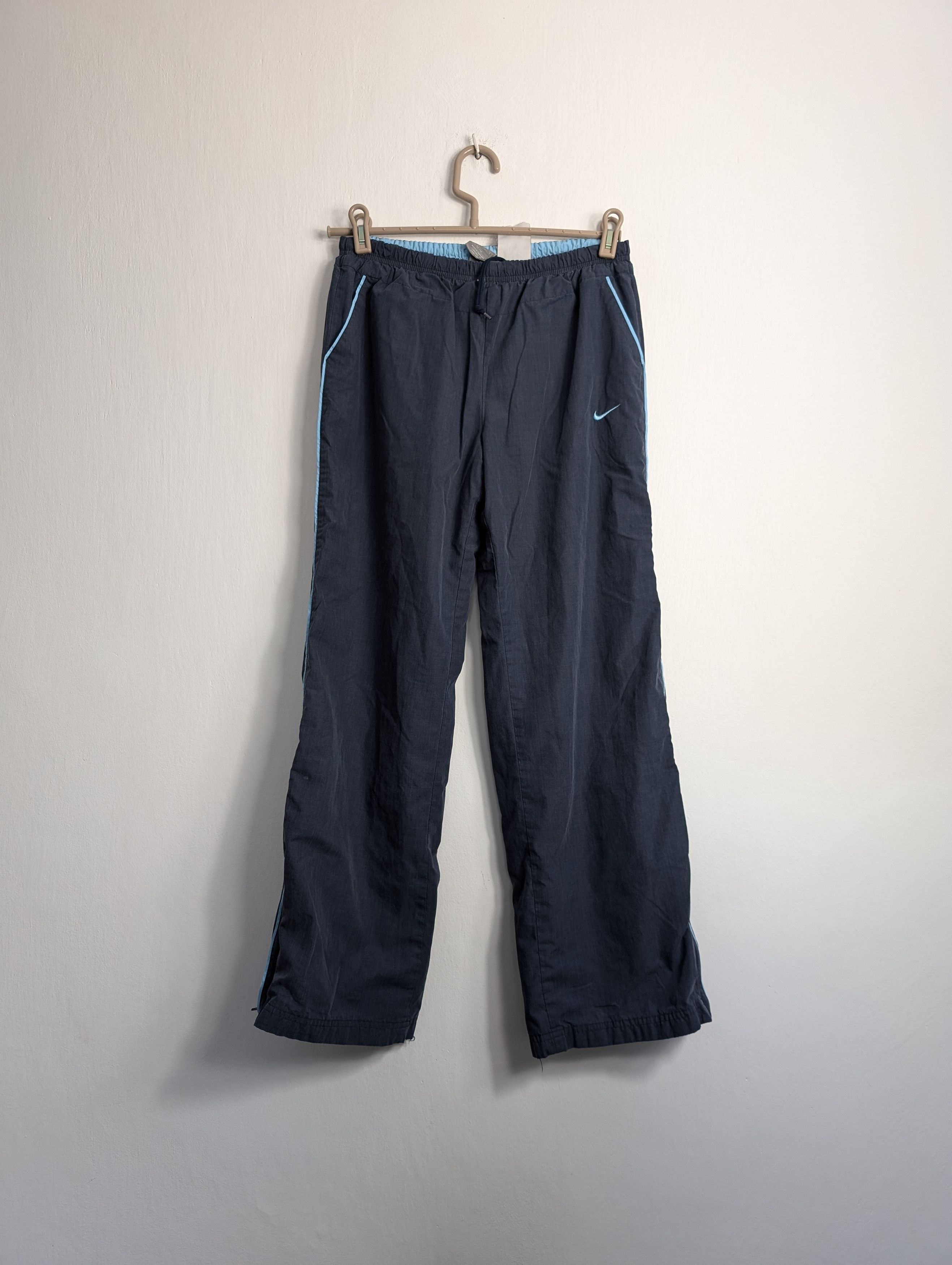 Nike × Vintage Vintage Nike Y2K Track Pants Streetwear Wide Baggy Size 26" / US 2 / IT 38 - 2 Thumbnail