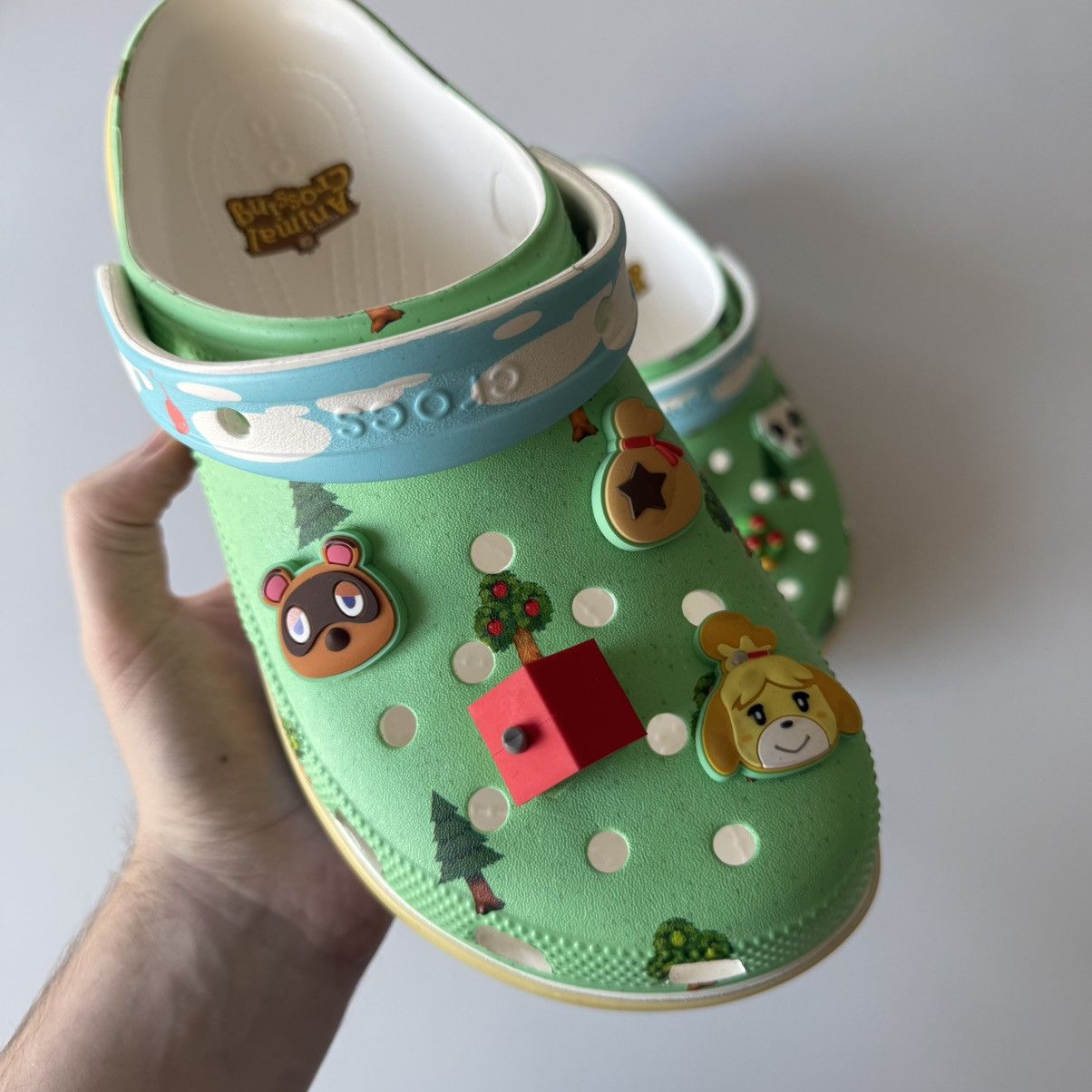 Crocs 2025 Animal Crossing Crocs Size US 9 / EU 42 - 4 Thumbnail
