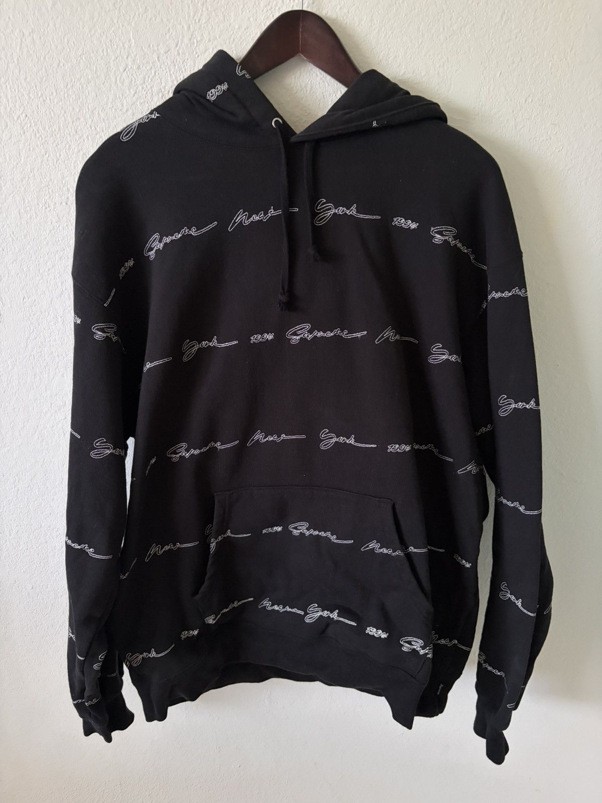 Supreme Rare Supreme Embroidery Script Hoodie Size US XL / EU 56 / 4 - 1 Thumbnail