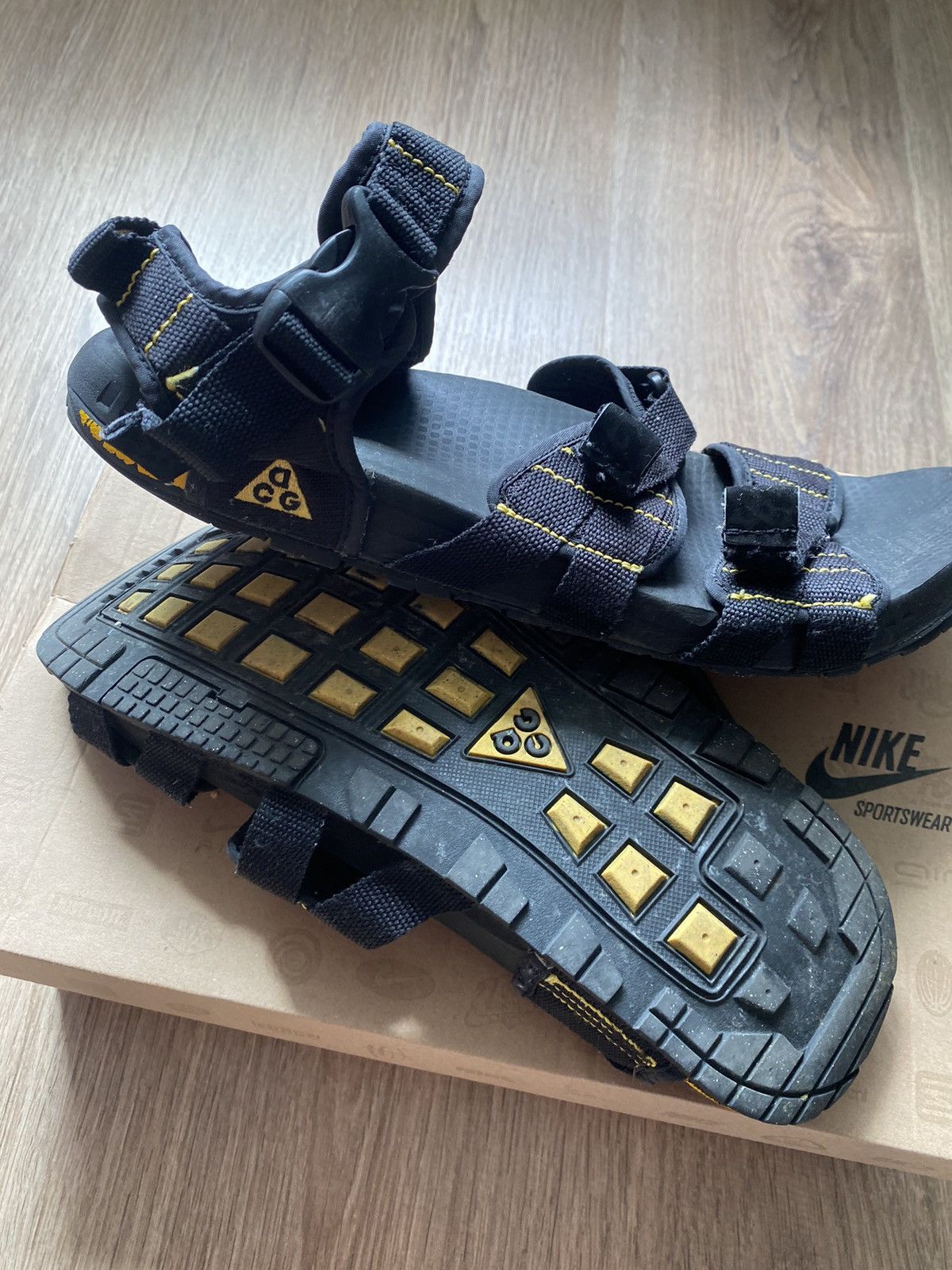 Nike Nike ACG Air OG Sandal Size US 11 / EU 44 - 2 Thumbnail