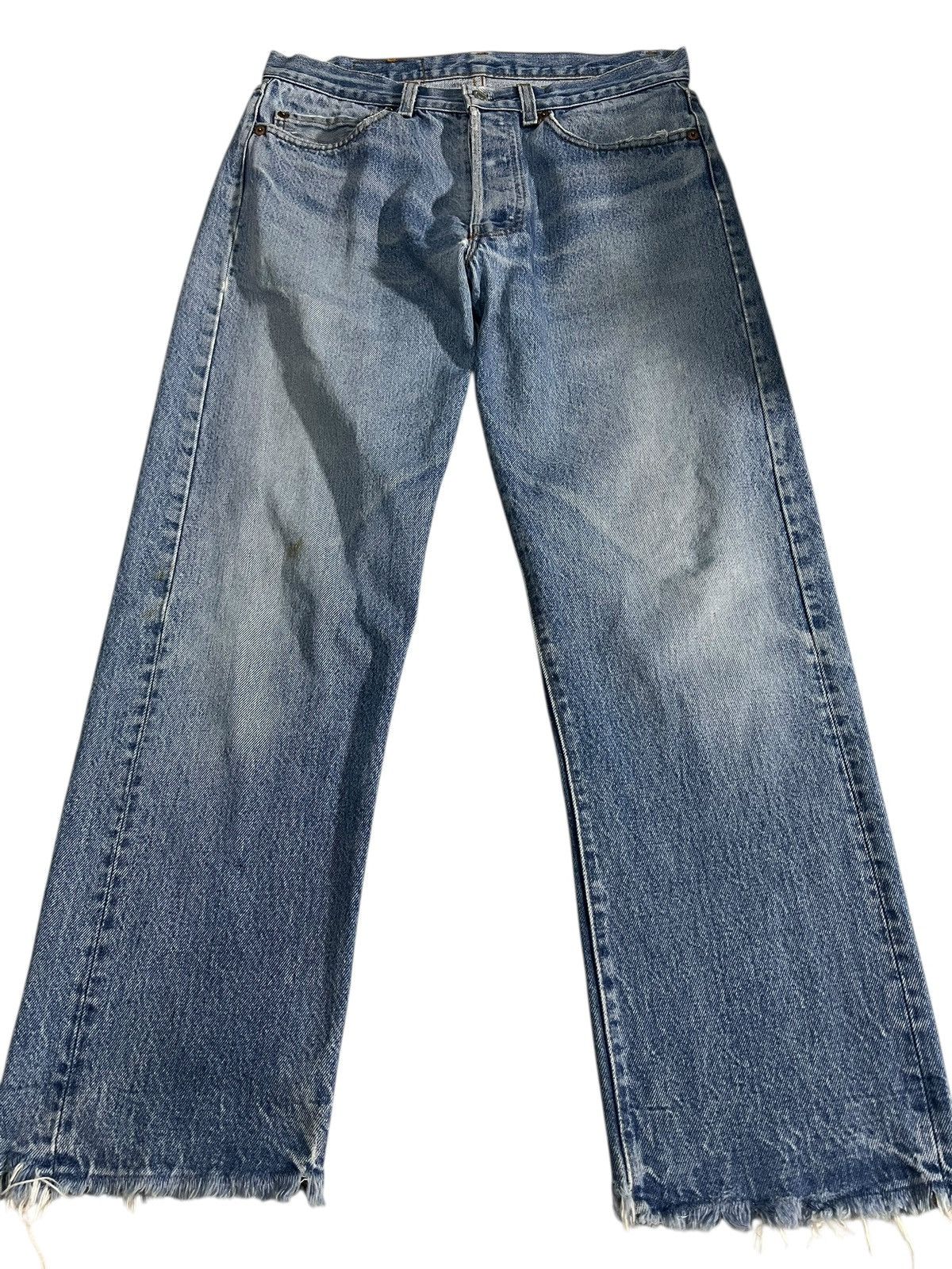 Levi's 80’s Levi’s 501 Light Wash Jean USA Size US 30 / EU 46 - 1 Thumbnail