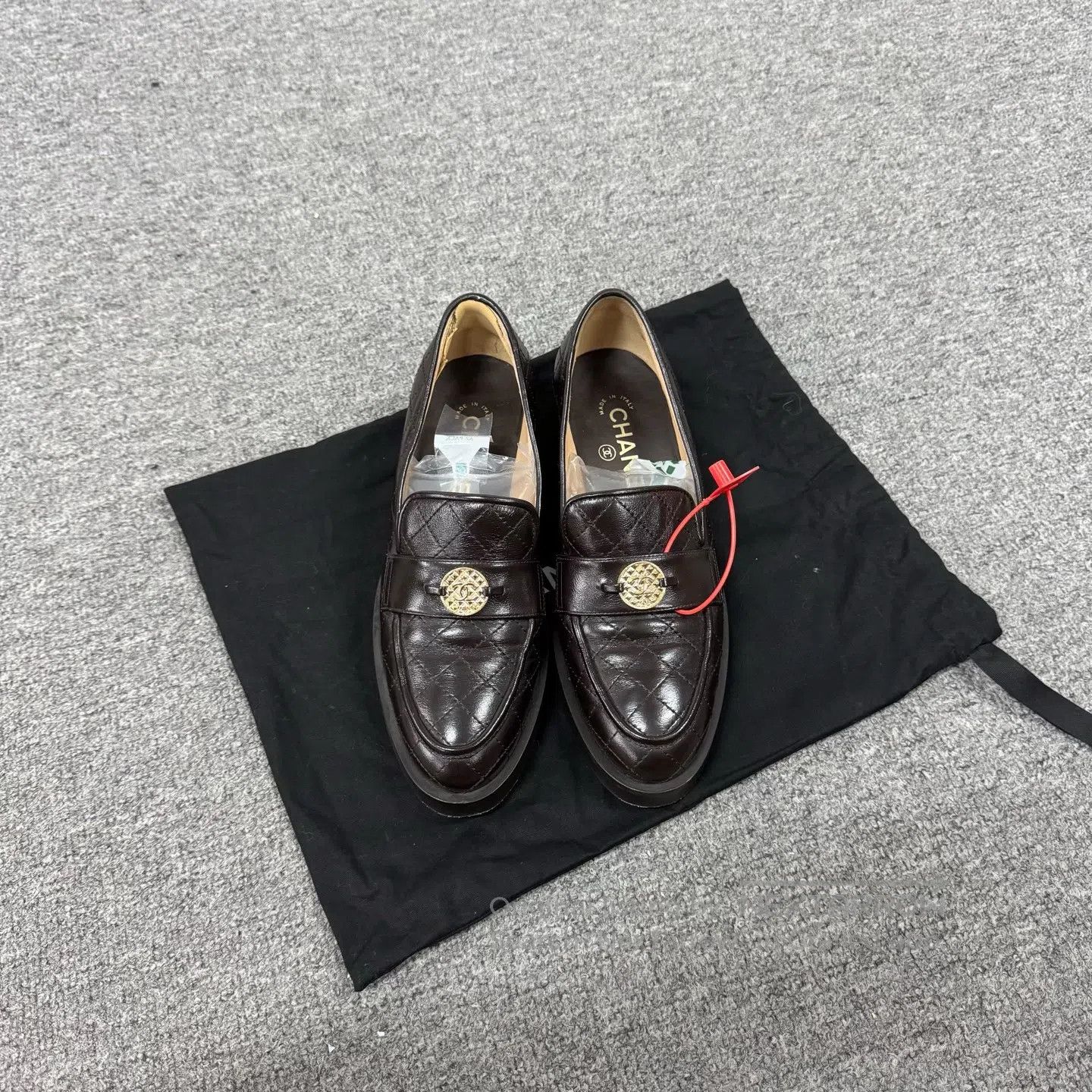 Chanel Chanel Dark brown checkered double-C gold-embossed loafers Size US 6.5 / IT 36.5 - 3 Thumbnail