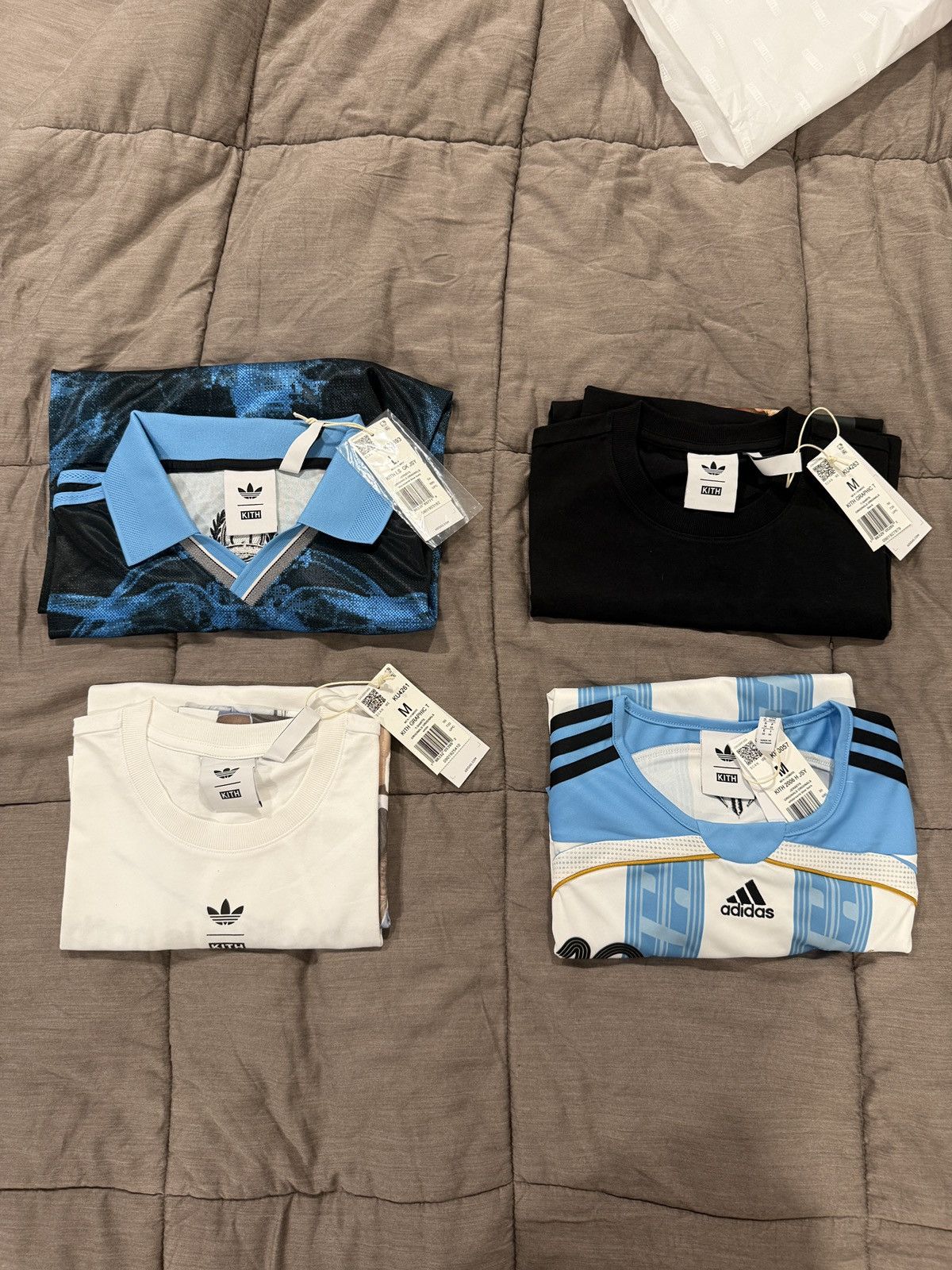 Adidas × Kith Kith x Messi Skeleton GK Long Sleeve Jersey Black/Blue Size US L / EU 52-54 / 3 - 3 Thumbnail