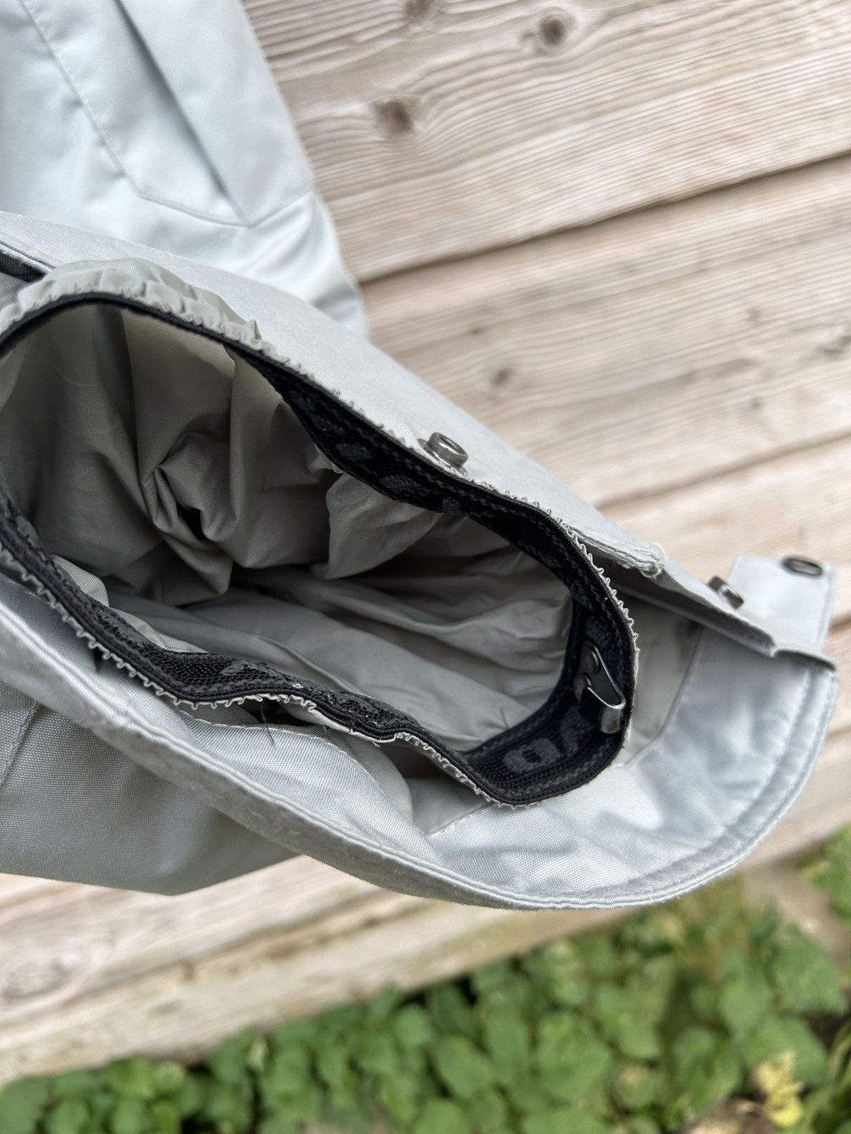Oakley Vintage Oakley A/W11 Ski Pants Trousers In Grey Size US 30 / EU 46 - 10 Thumbnail