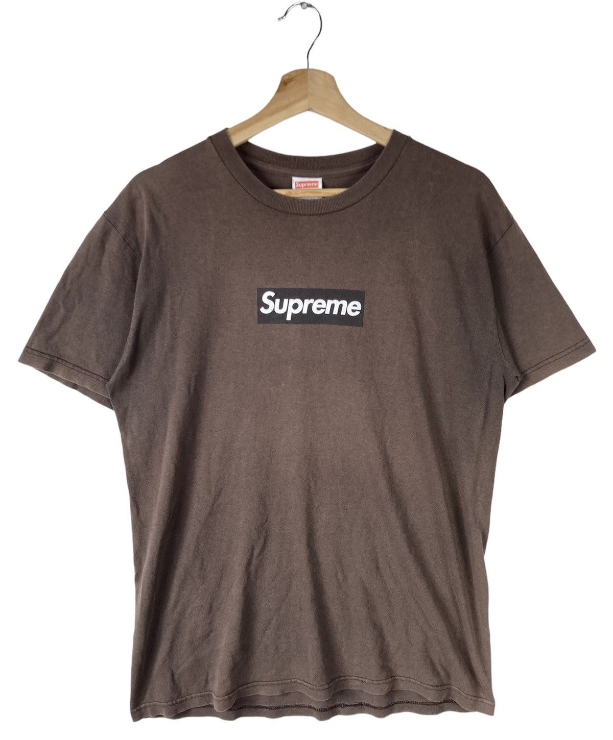 Supreme 2003 Supreme Brown Box Logo T-Shirt Size US M / EU 48-50 / 2 - 2 Thumbnail
