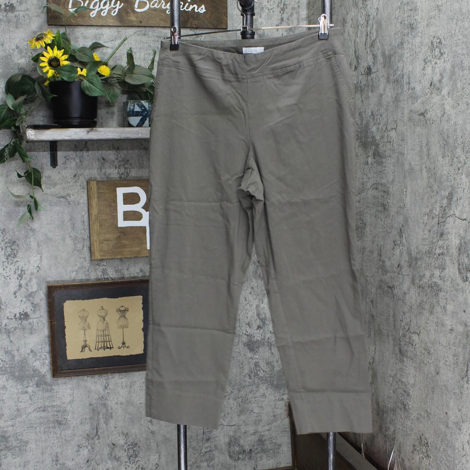 John Dalia Dalia Pull On Pants 166706ce9499dd Green See Measurements Size 36" / US 14 / IT 50 - 1 Thumbnail