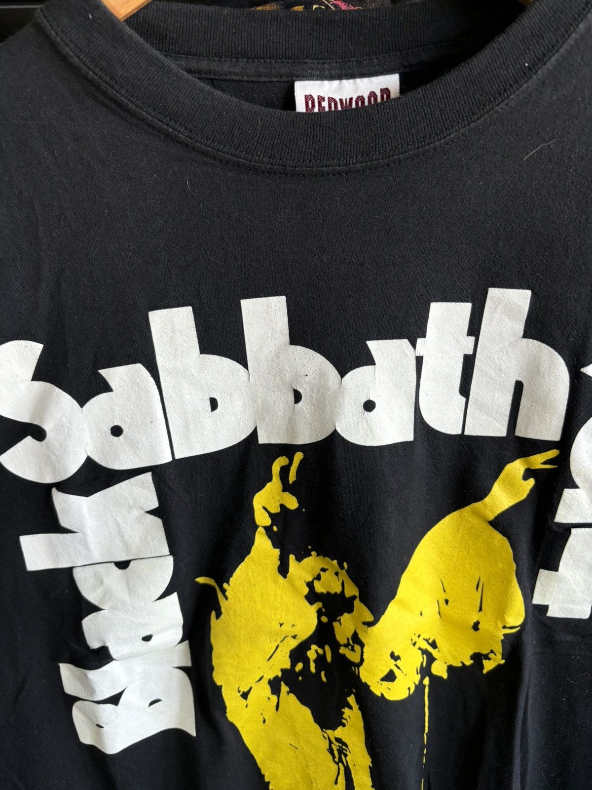 Black Sabbath Vintage 90s Black Sabbath Vol4 black t shirt OG Band rock Size US L / EU 52-54 / 3 - 3 Thumbnail