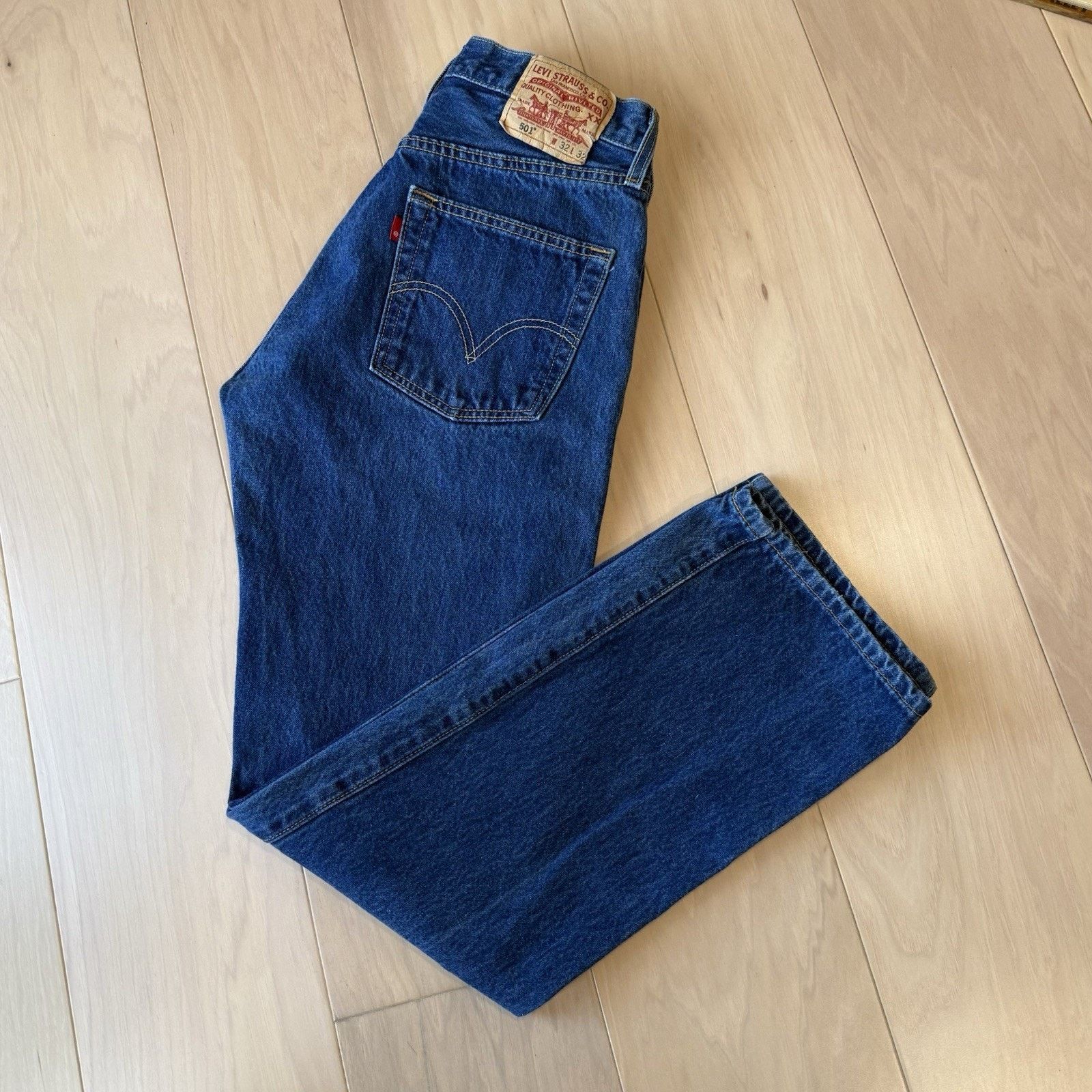 Levi's × Vintage Vintage Levis 501 Jeans 30 Blue Straight Leg Denim Women Size US 30 / EU 46 - 13 Thumbnail
