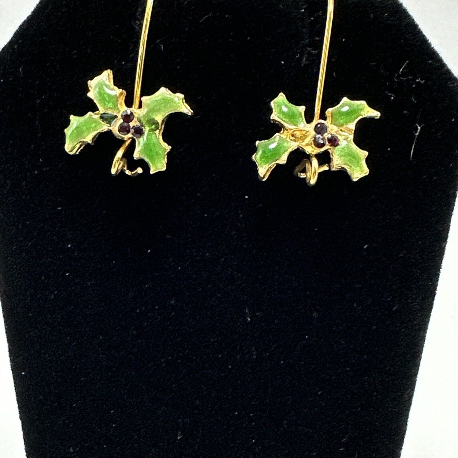 Other Holly Leaf Christmas Earrings Green Enamel Red Stones VTG Size ONE SIZE - 4 Thumbnail
