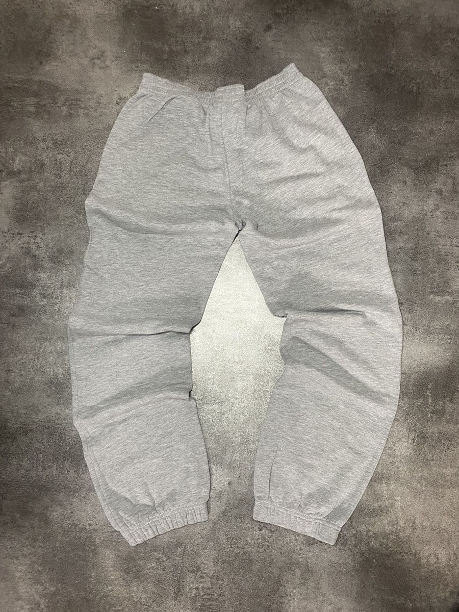 Adidas 🔥RARE🔥Adidas Vintage Y2K Sweatpants Hype Rare Baggy Wide Size US 29 - 6 Thumbnail