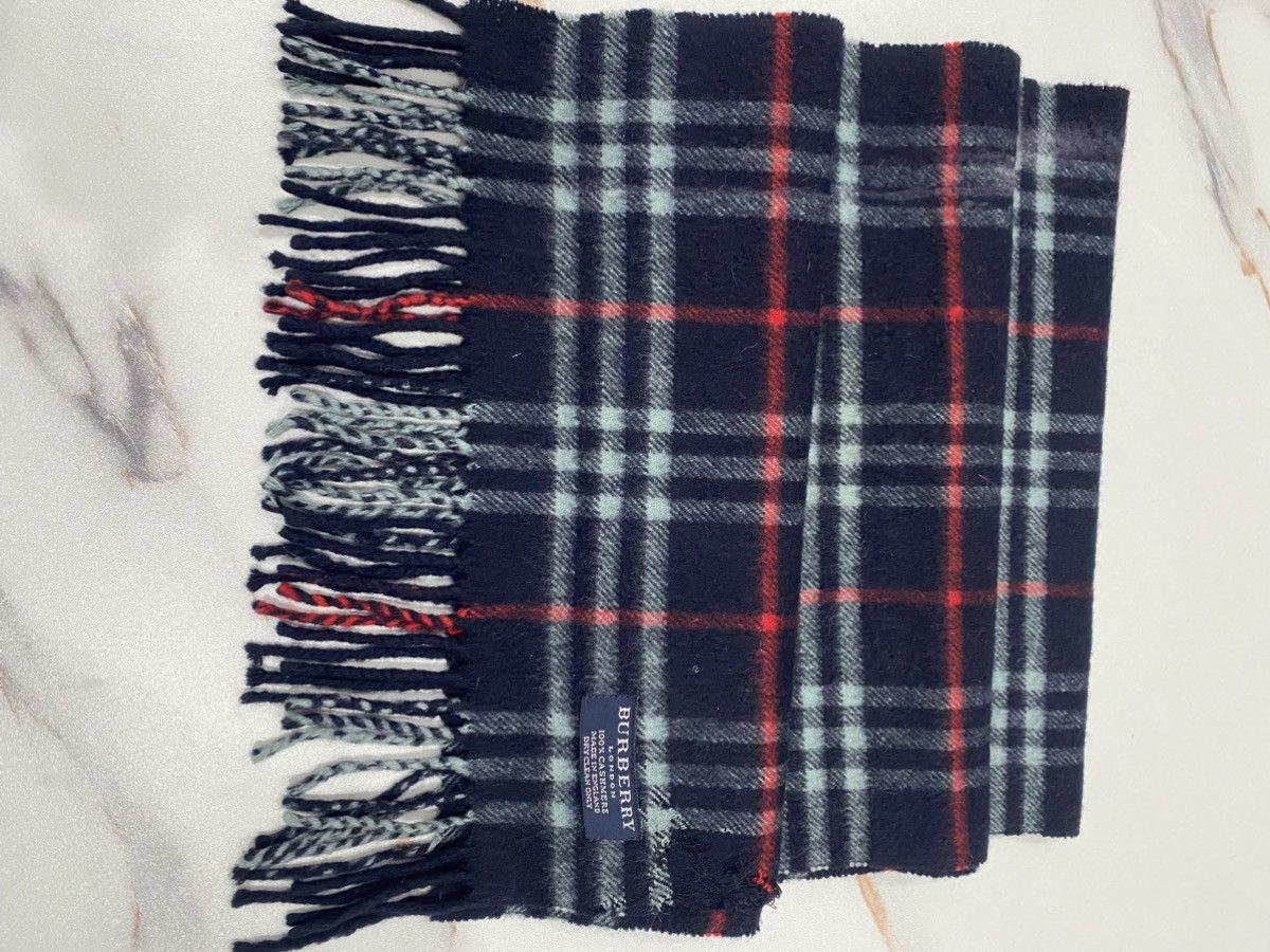 Burberry Burberrys Made In England (code:A) Size ONE SIZE - 1 Thumbnail