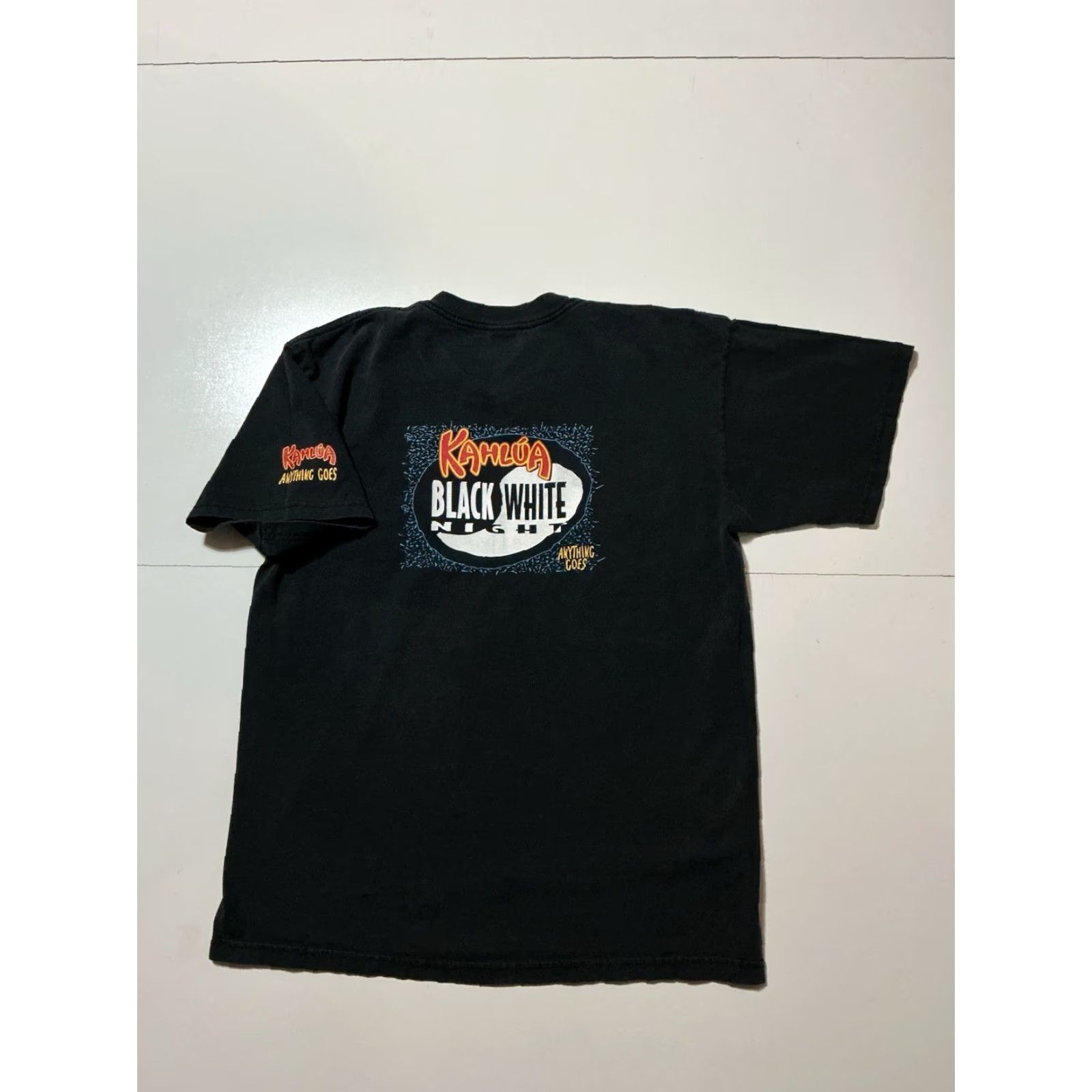 Vintage VINTAGE Kahlua Coffee Liqueur Black Night Anything Goes Graphic T-Shirt L Black 1990s Mens? Women? Size US L / EU 52-54 / 3 - 3 Thumbnail