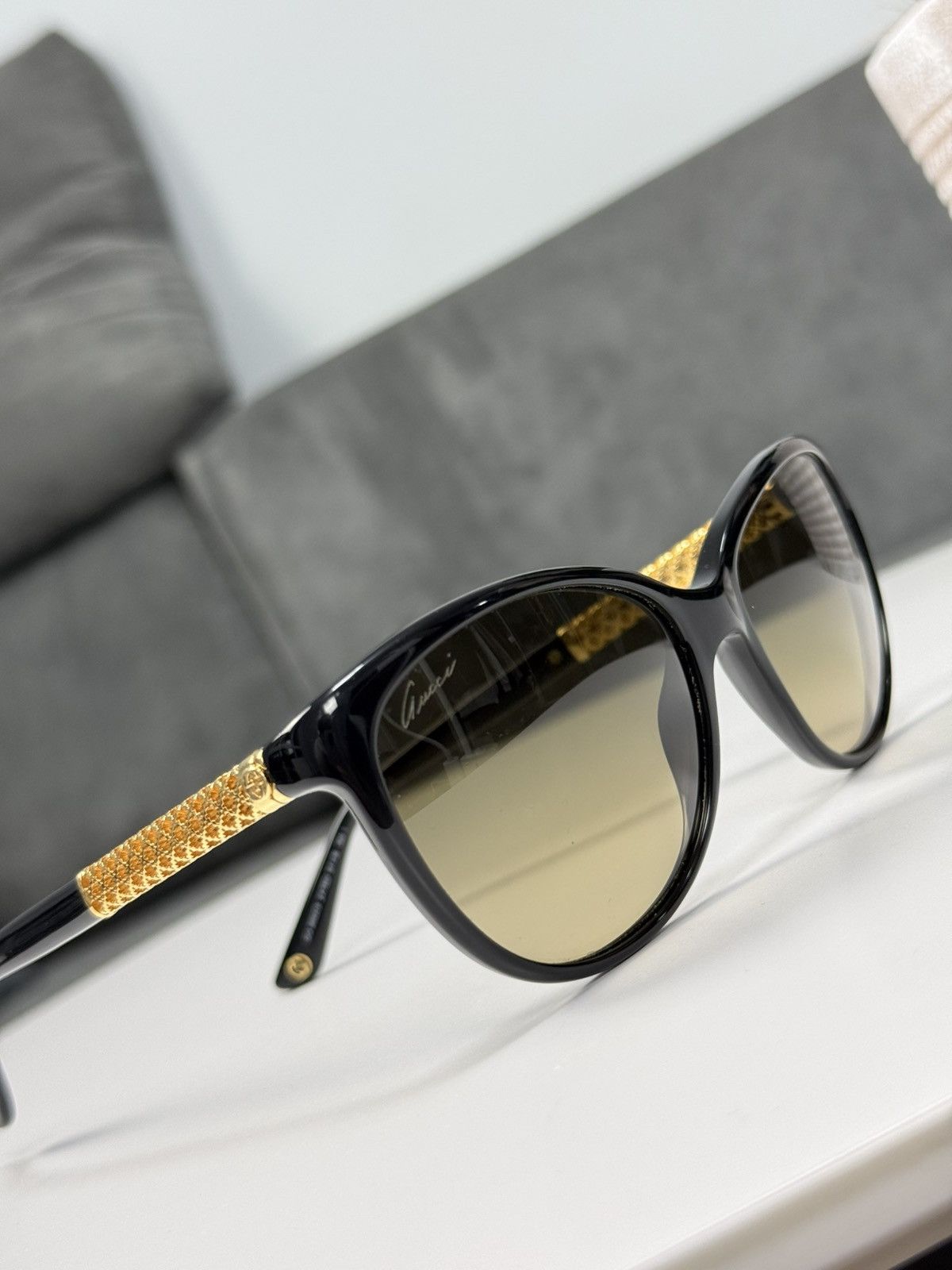 Gucci Gucci Gold Plated Black Sunglasses GG3692 Cat Eye Size ONE SIZE - 6 Thumbnail