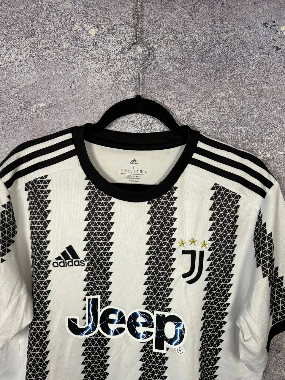 Other Vintage Juventus 2022/23 Home Soccer Jersey Large Size US L / EU 52-54 / 3 - 3 Thumbnail