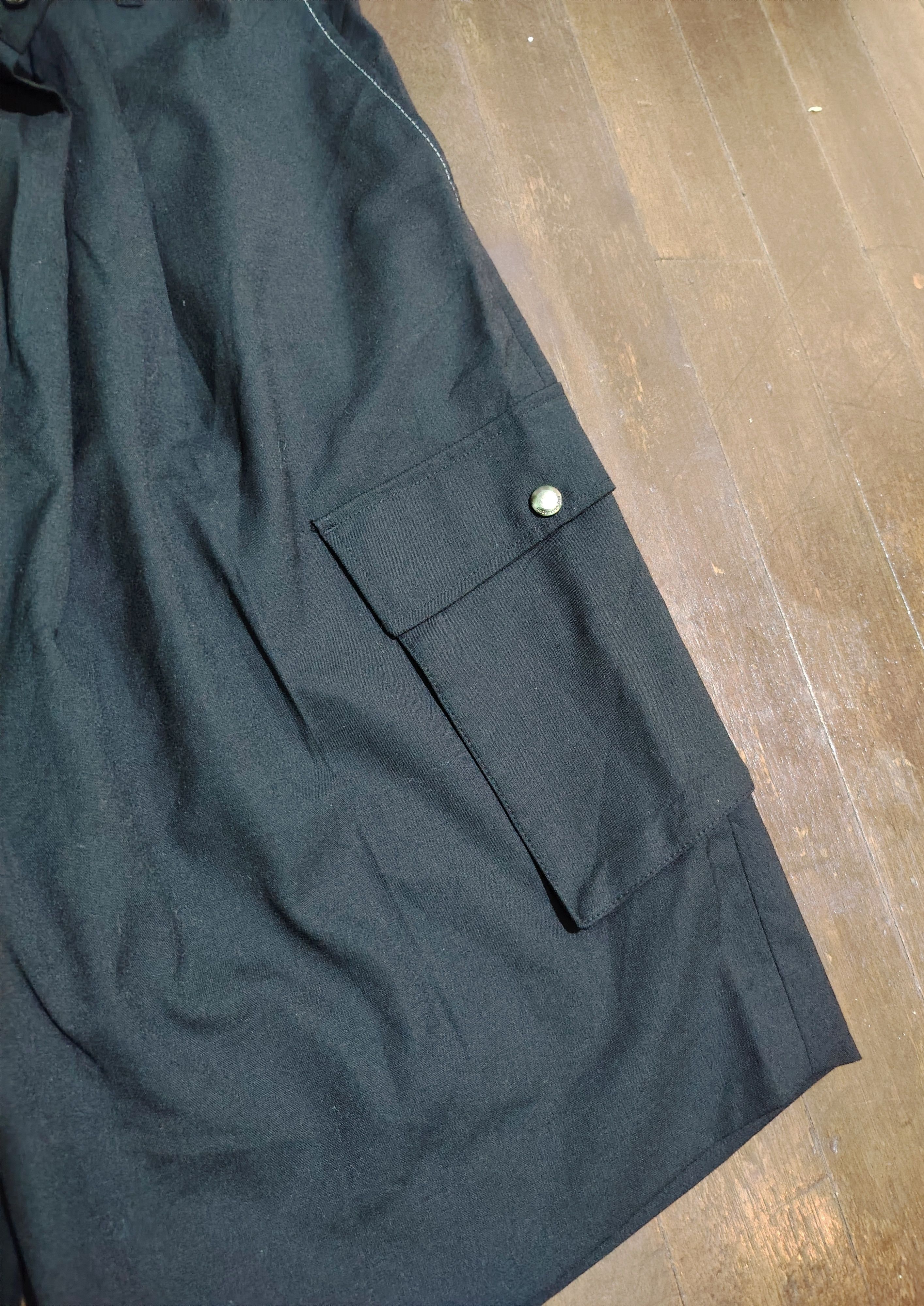 Andersson Bell ANDERSON BELL - Cargo Pocket Wide Legged Wool Shorts Size US 36 / EU 52 - 5 Thumbnail