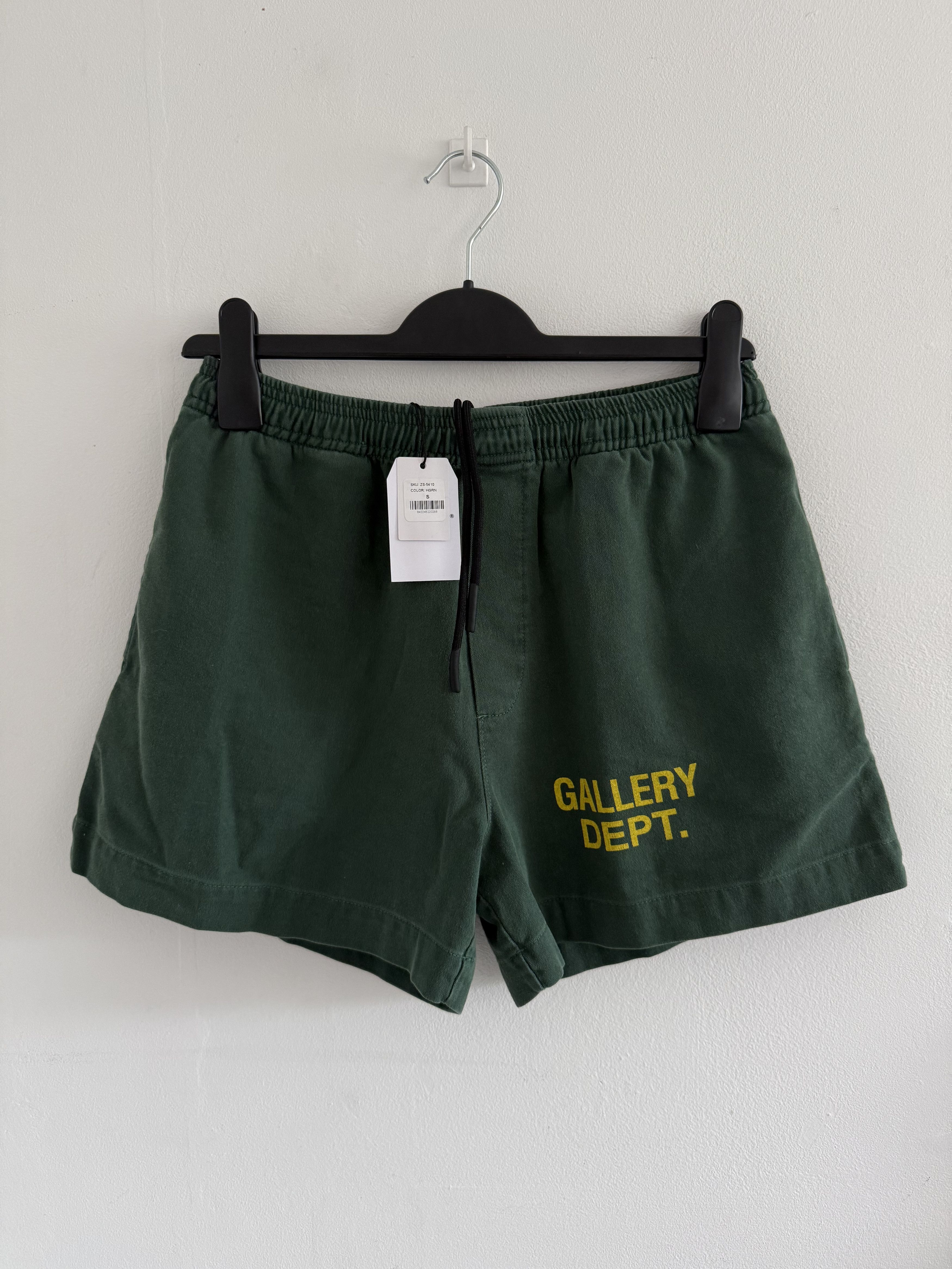 Zuma Shorts in Green