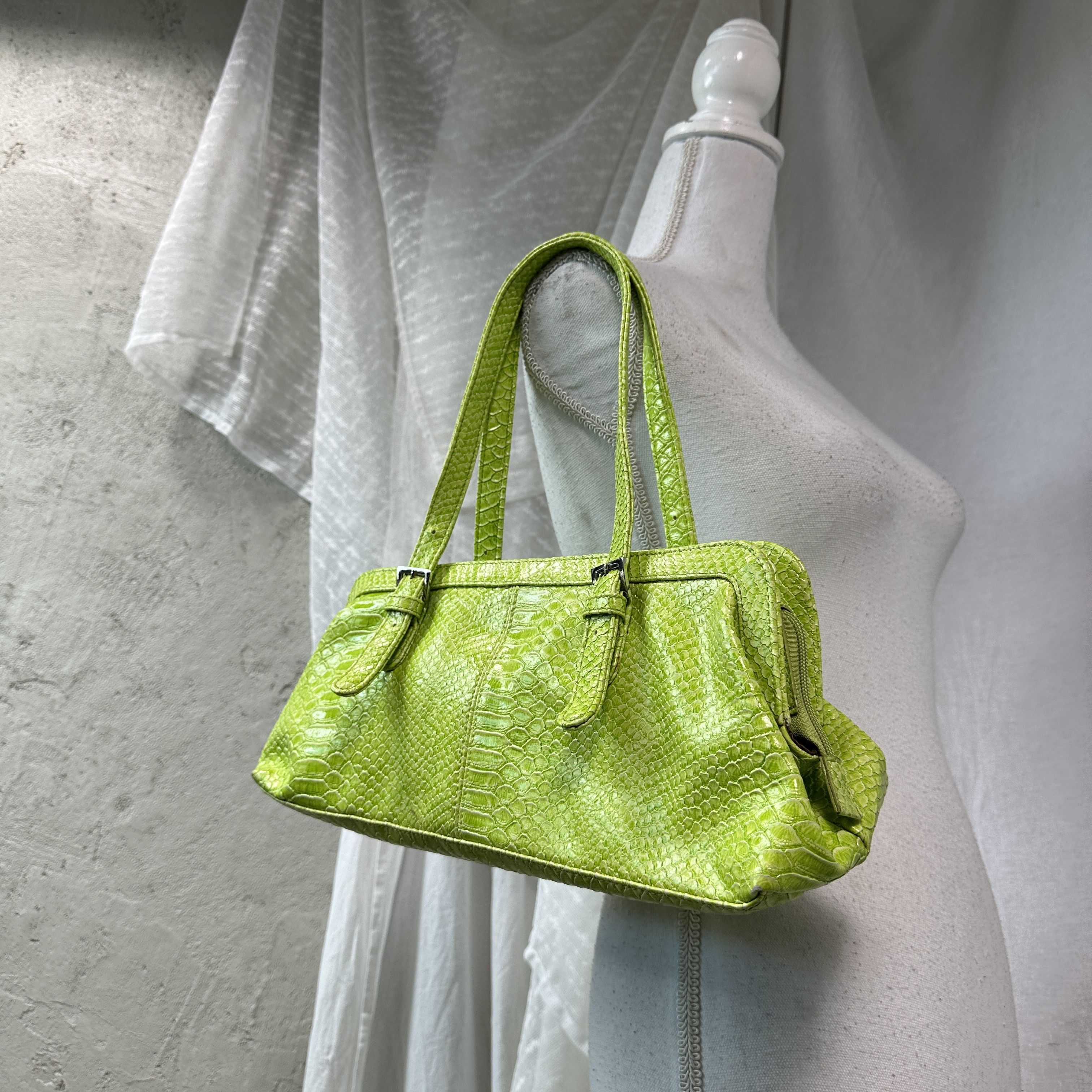 Vintage Vintage Avant Garde Croco Neon Green Shoulder Bag Y2K Size ONE SIZE - 5 Thumbnail