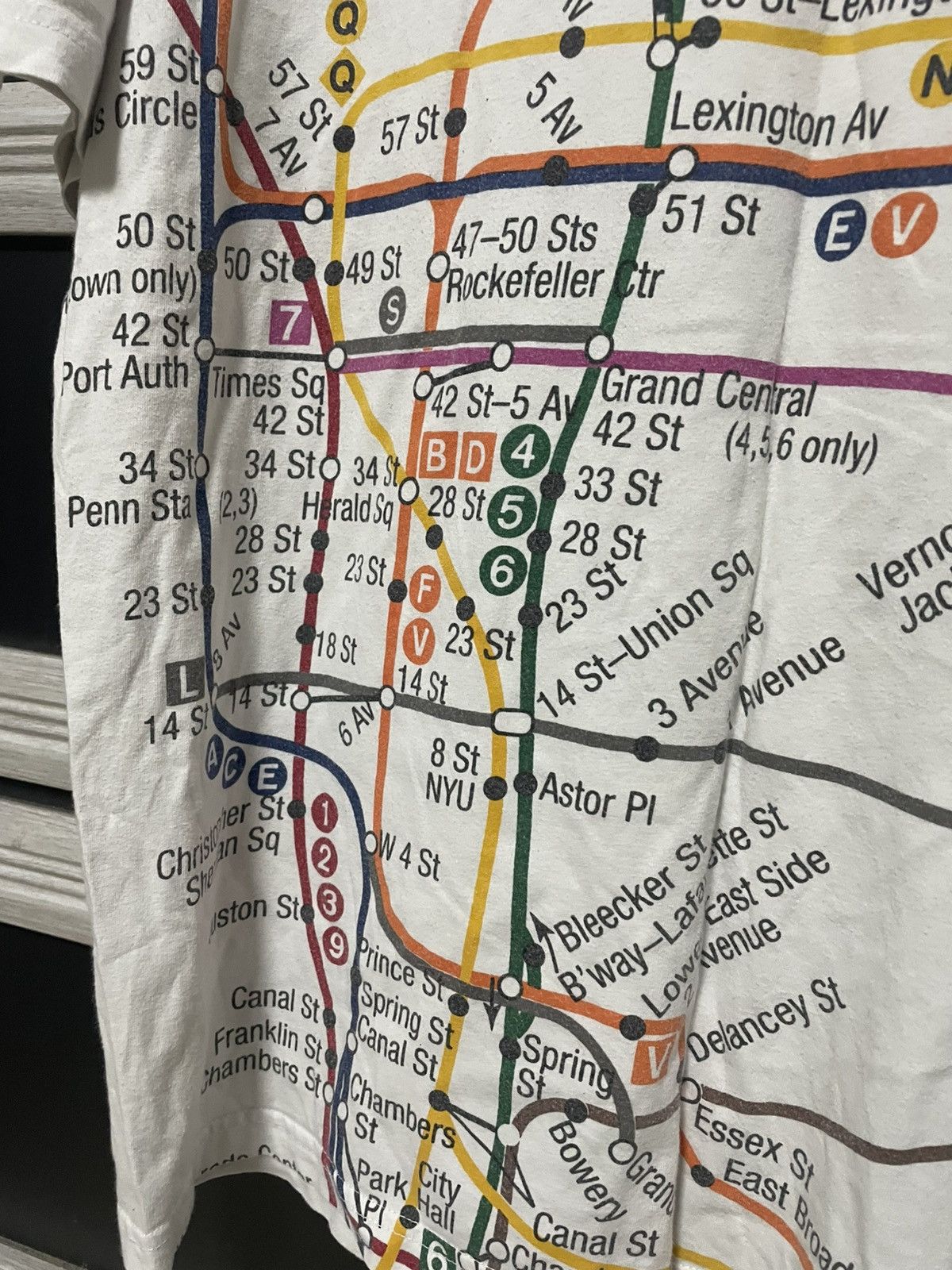 Vintage Vintage New York Subway Line Map Tee Big Print Art T Shirt Size US M / EU 48-50 / 2 - 6 Thumbnail