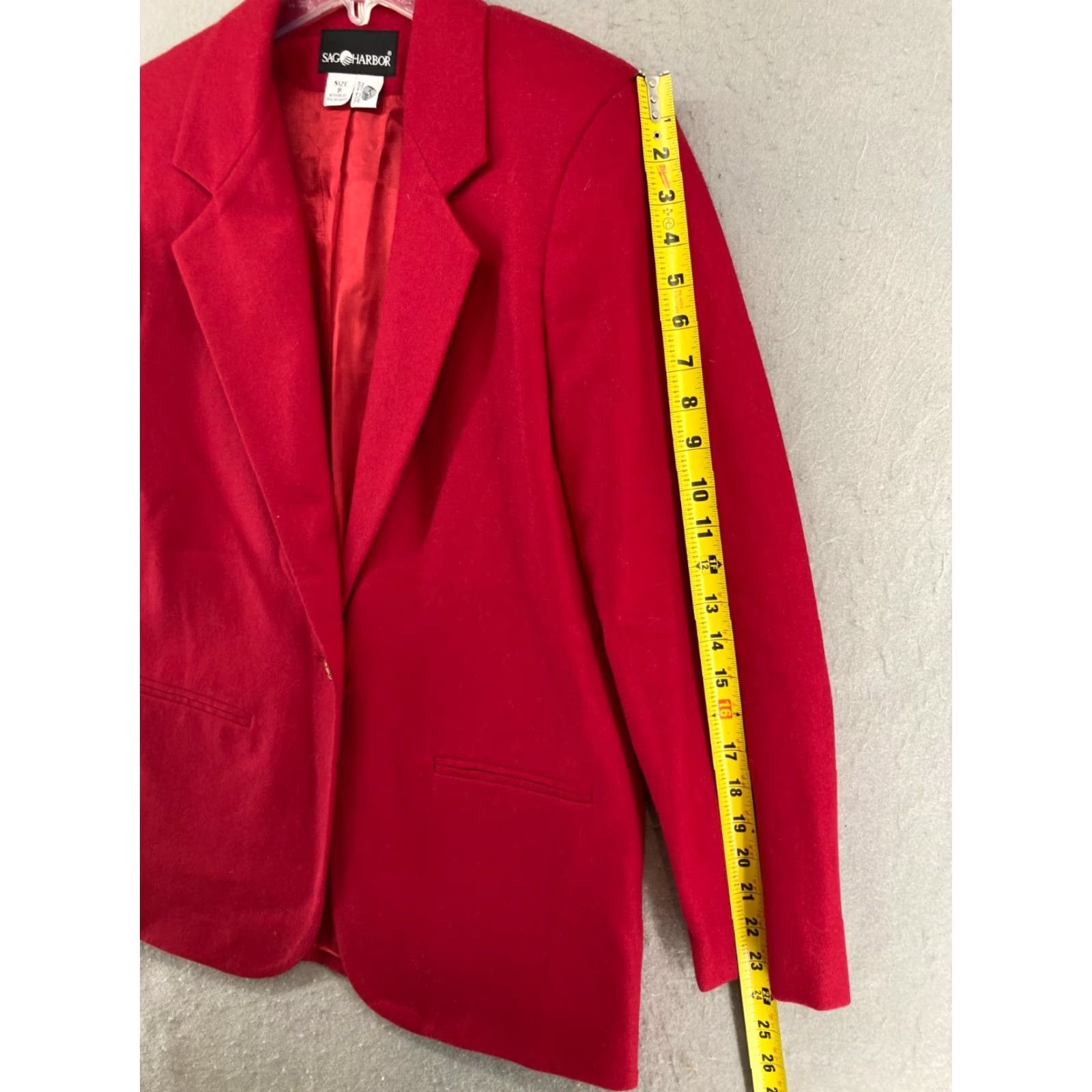 Vintage Sag Harbor Blazer Womens 8 Red Wool Vintage Notch Lapel Single-Breasted Lined 100% Wool Solid Dressy Fall Winter Size M / US 6-8 / IT 42-44 - 4 Thumbnail