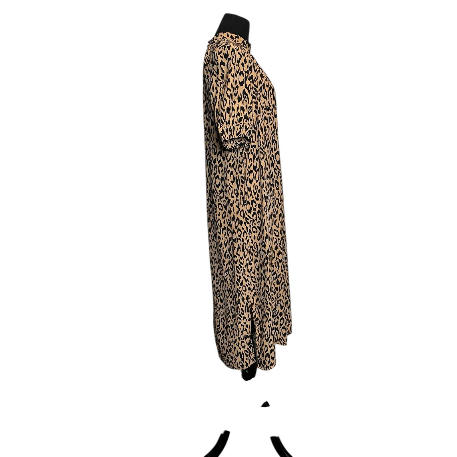 Anthropologie Anthropologie Leopard Print Short Sleeves Midi Dress size XS Size XS / US 0-2 / IT 36-38 - 7 Thumbnail