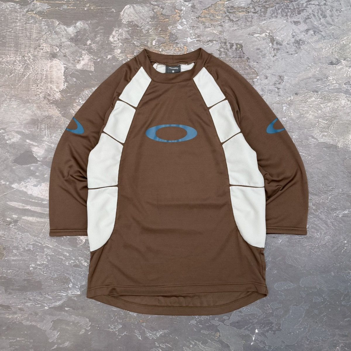Oakley Vintage 00s Oakley Center Logo Mocha Brown L/S Shirt Y2K Size US M / EU 48-50 / 2 - 1 Thumbnail