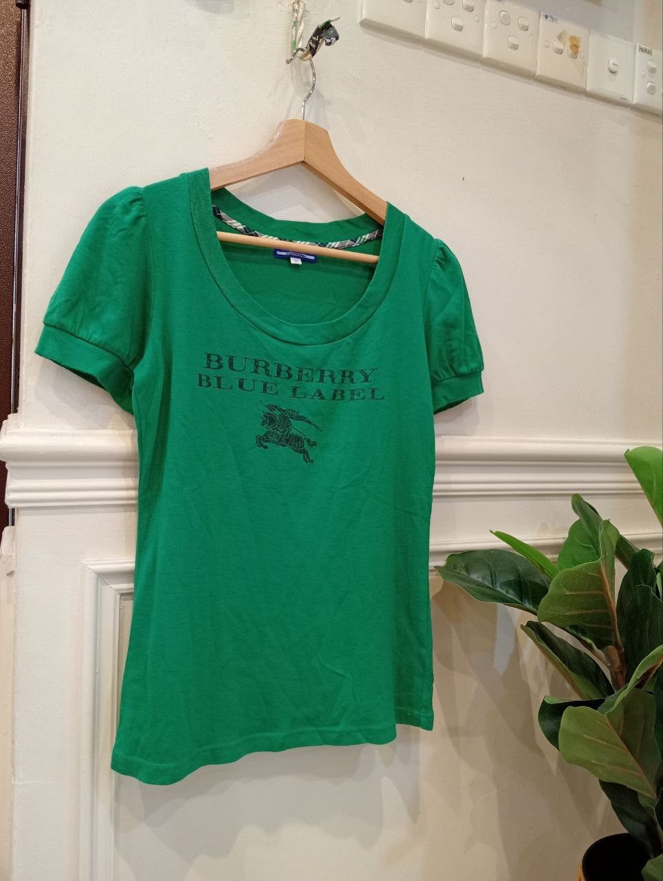 Burberry BURBERRY LONDON BLUE LABEL BIG LOGO TEES Size XS / US 0-2 / IT 36-38 - 1 Thumbnail