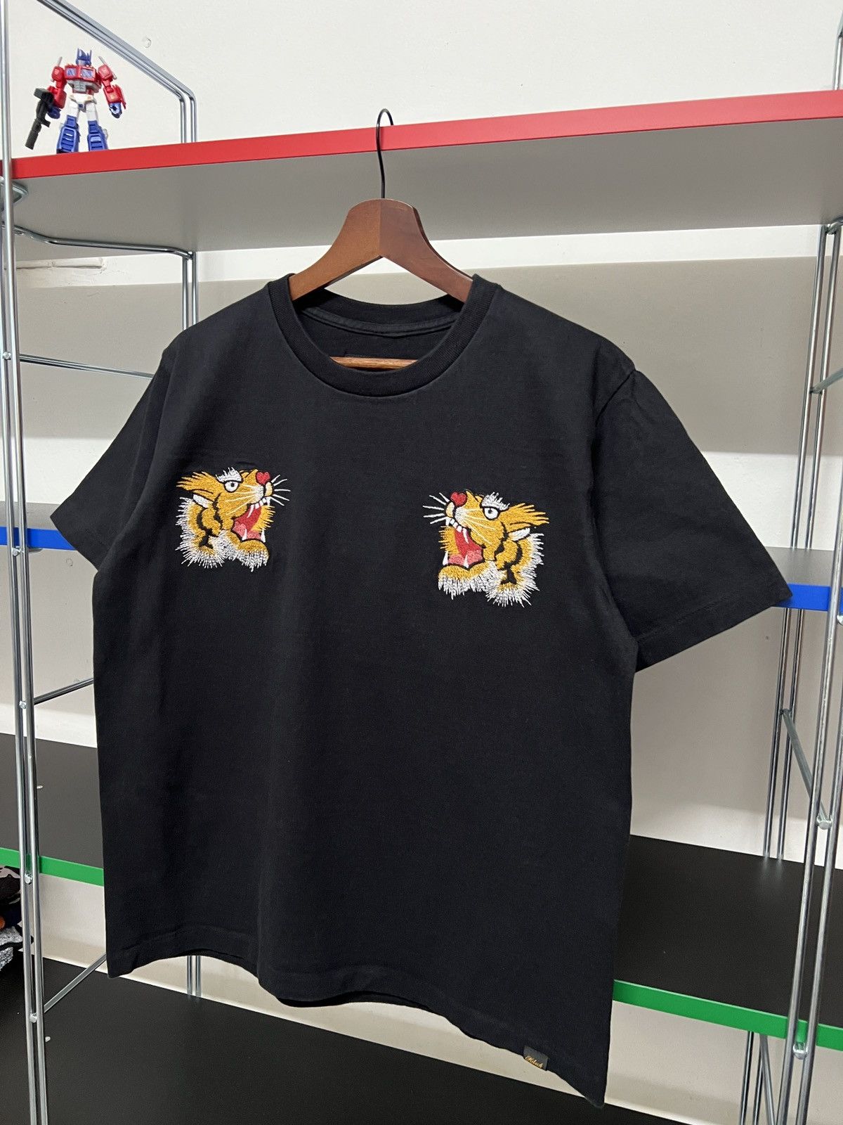 Japanese Brand Vintage Sukajan Tiger Face Embroidery Tee M Size US M / EU 48-50 / 2 - 5 Thumbnail