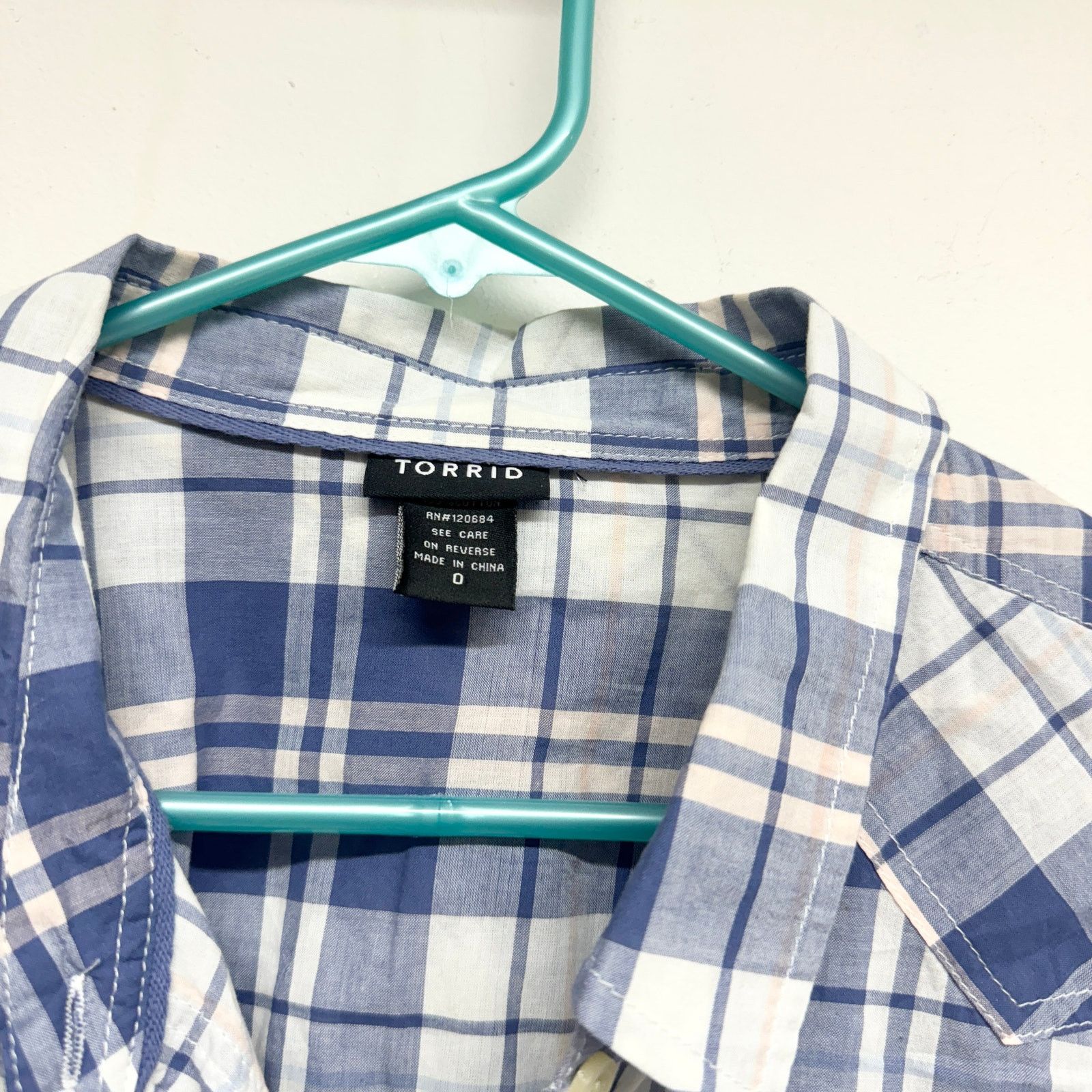 Other Torrid Plaid Cotton Lightweight Button Down Top Size 0/Large Size XS / US 0-2 / IT 36-38 - 2 Thumbnail