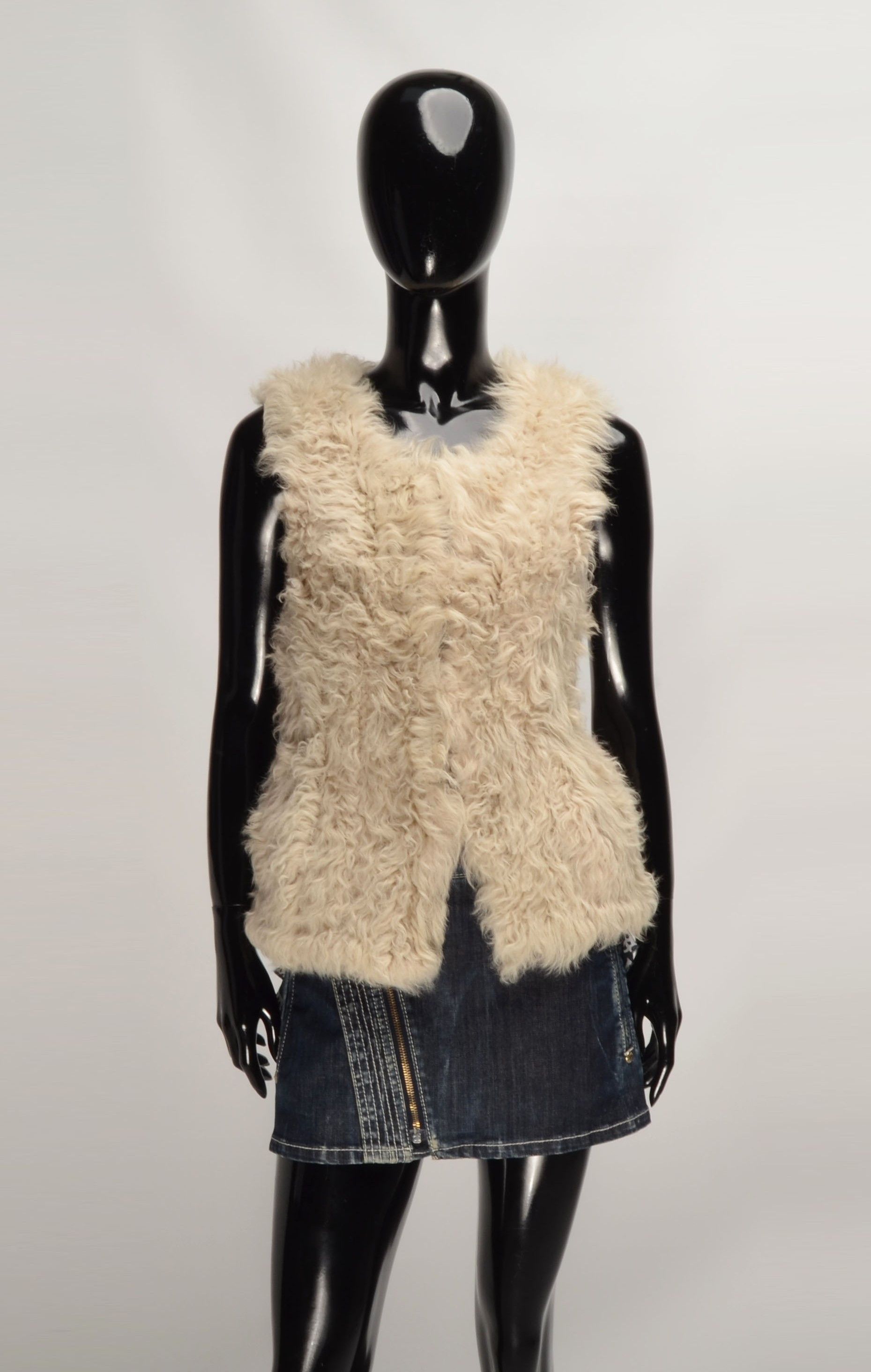 CLOSED × Marithe + Francois Girbaud Closed by Marithe Francois Girbaud Lambskin Fur Child Vest Size L / US 10 / IT 46 - 1 Thumbnail