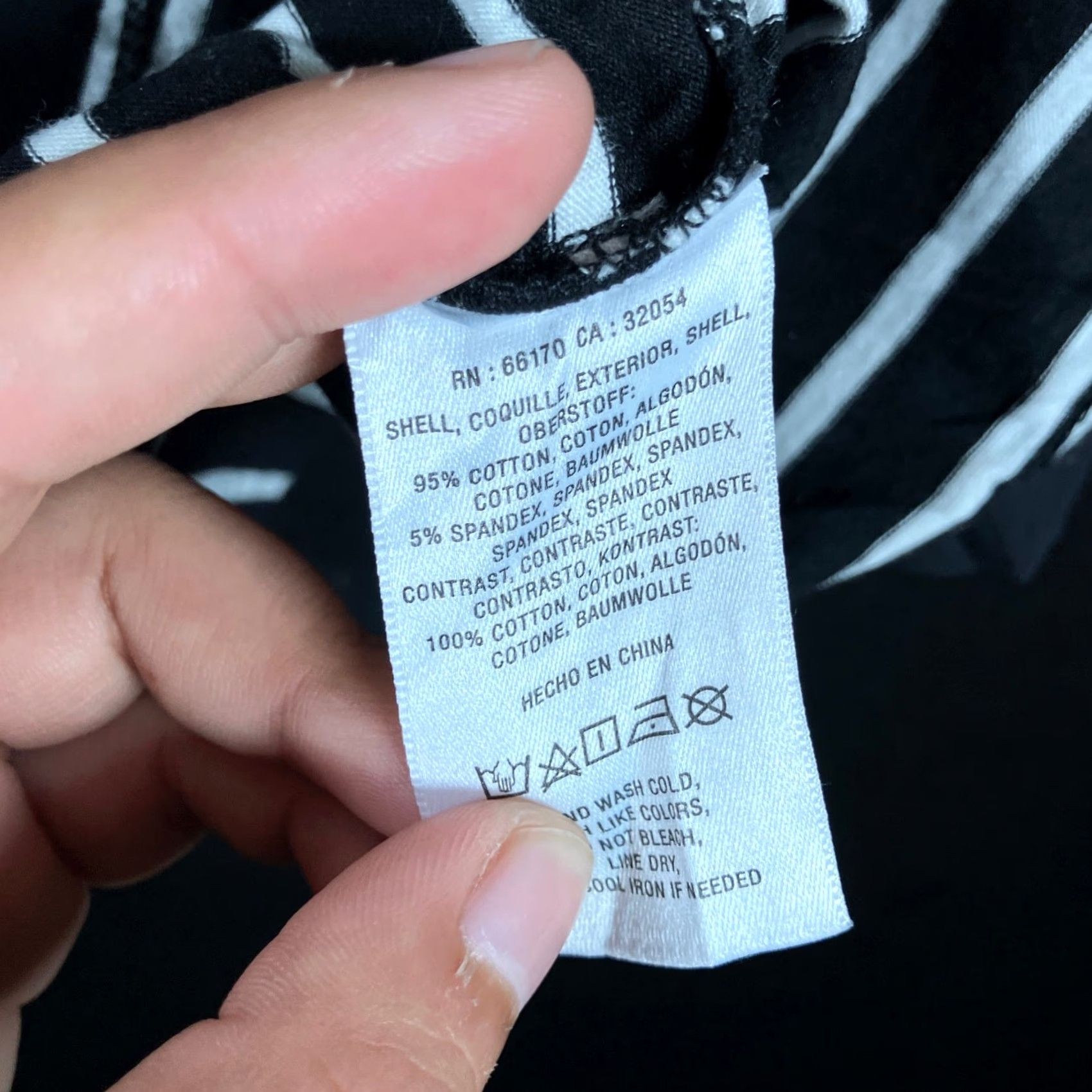 Anthropologie Anthropologie Womens Shirt Black White Round Neck Adele Bell Knit Small Short Sleeve Options? (But keep to title rules) Size S / US 4 / IT 40 - 7 Thumbnail