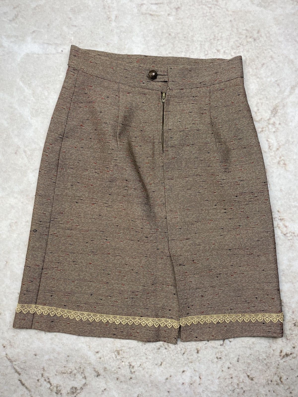 Canali Vintage classic tailored skirt with pattern by Canali Size 28" / US 6 / IT 42 - 1 Thumbnail