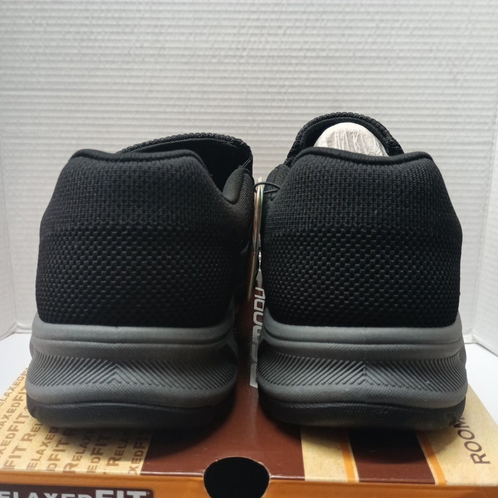 SKECHERS Skechers Relaxed Fit Shoes Men's Size 9 Extra Wide Black Size US 9 / EU 42 - 4 Thumbnail