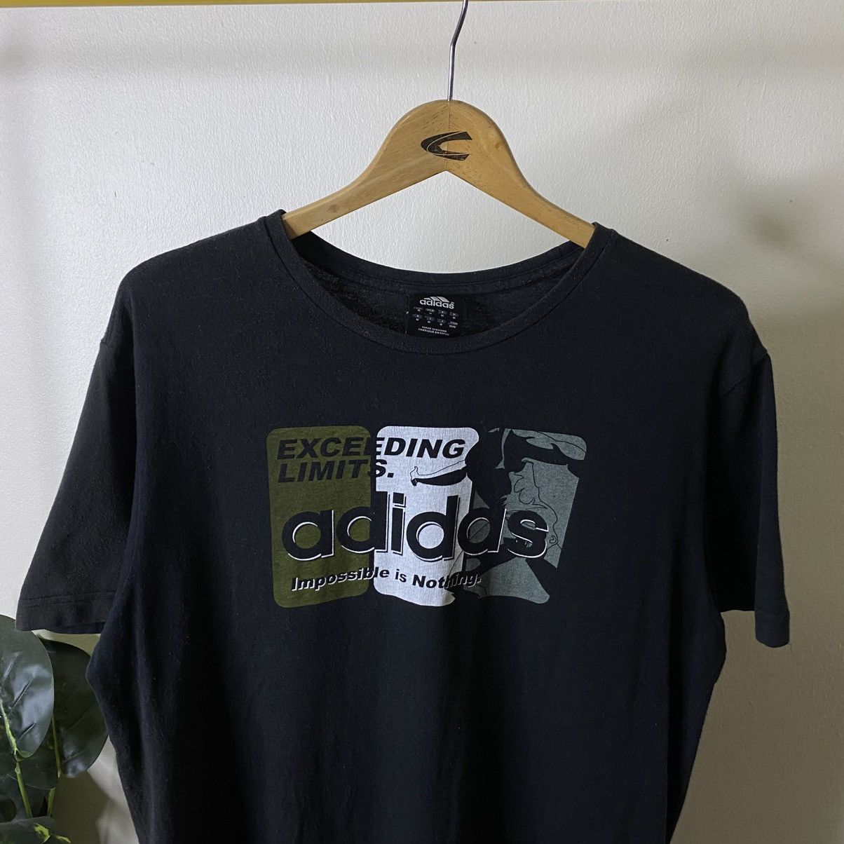 Adidas Vintage 2008 Adidas Impossible Is Nothing T Shirt Size US L / EU 52-54 / 3 - 2 Thumbnail