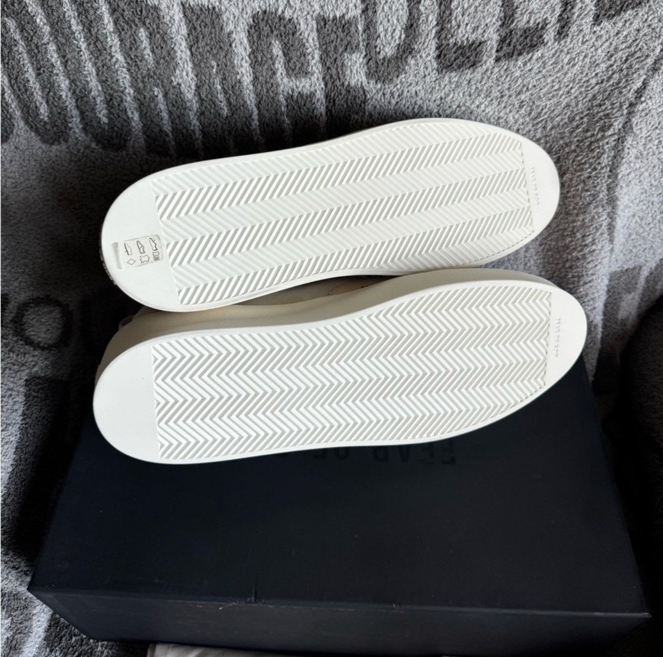 Fear of God Fear of God 101 lace up print sneakers 6H19-7000-SCA-108 Size US 13 / EU 46 - 7 Thumbnail