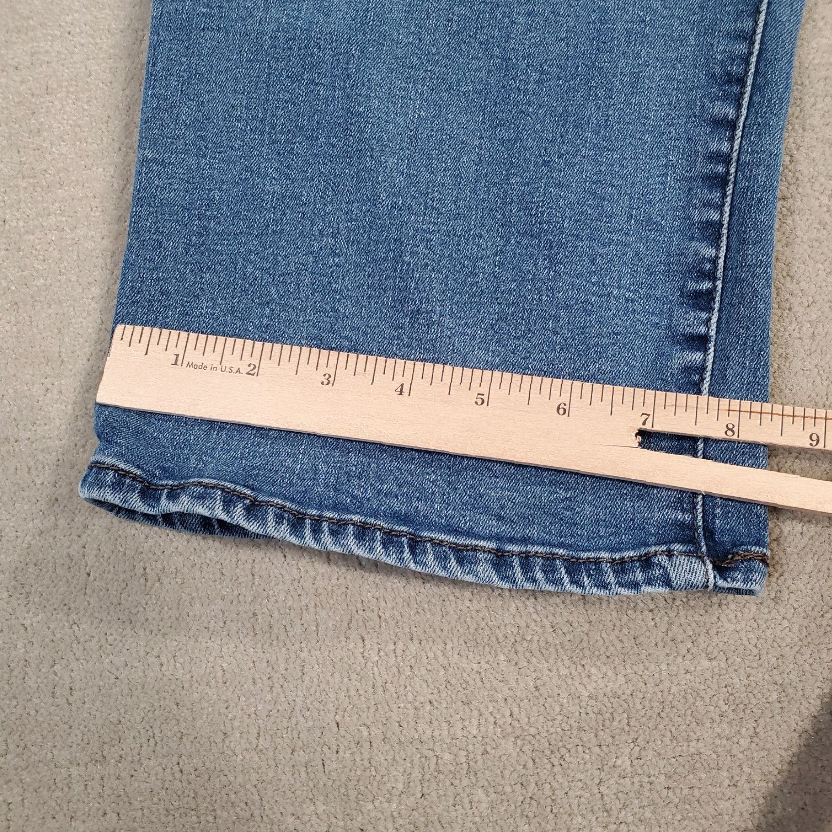 Lee Lee Jeans Mens 44x30 Blue Relaxed Straight Leg MVP Faded Medium Denim Cotton Regular Inseam 30 Classic Logo Pockets Jeans Mens Size US 40 / EU 56 - 6 Thumbnail