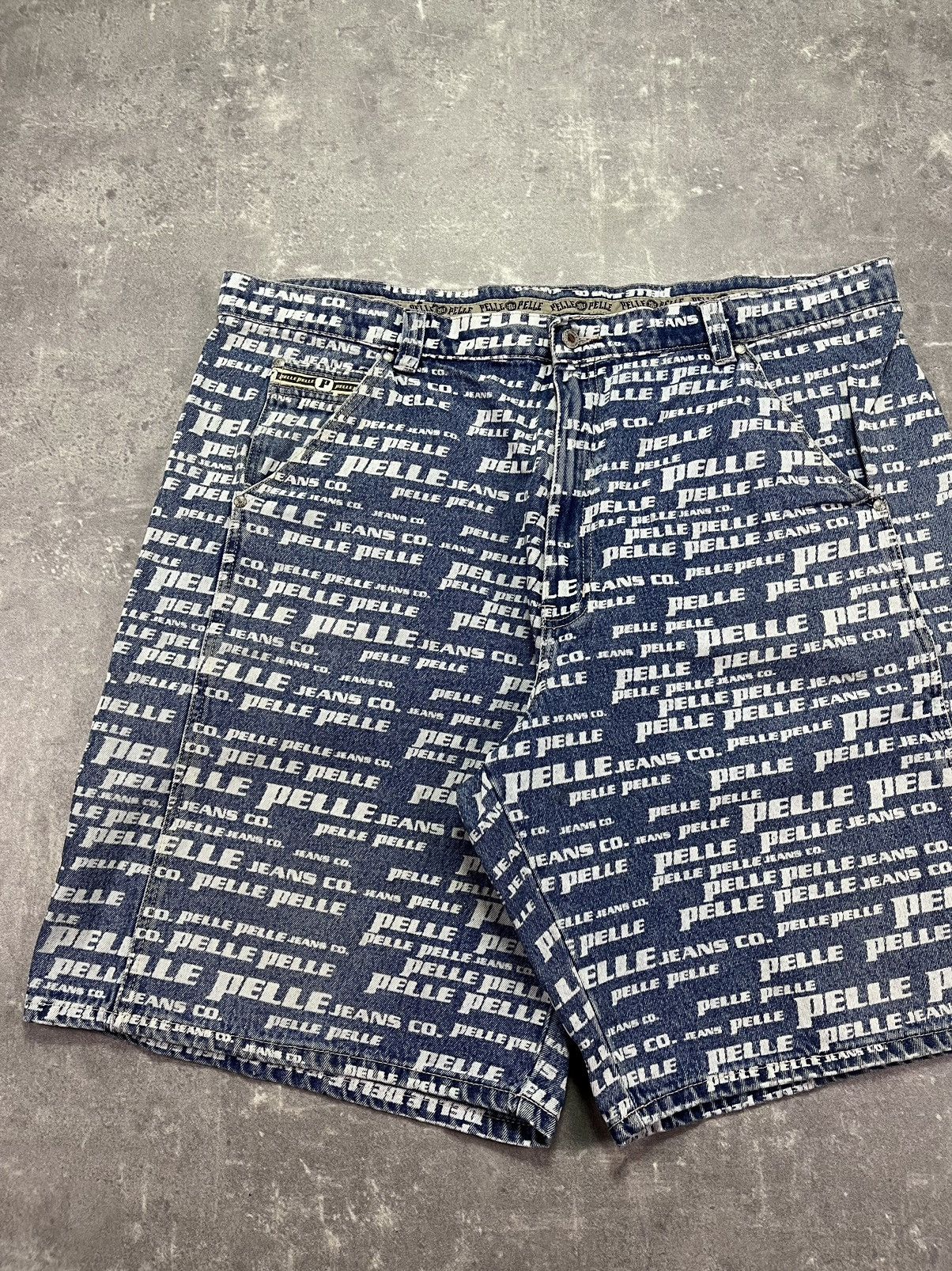 Pelle Pelle Pelle Pelle Marc Buchanan Vintage Multilogo Mega Baggy Jorts Size US 44 / EU 60 - 3 Thumbnail