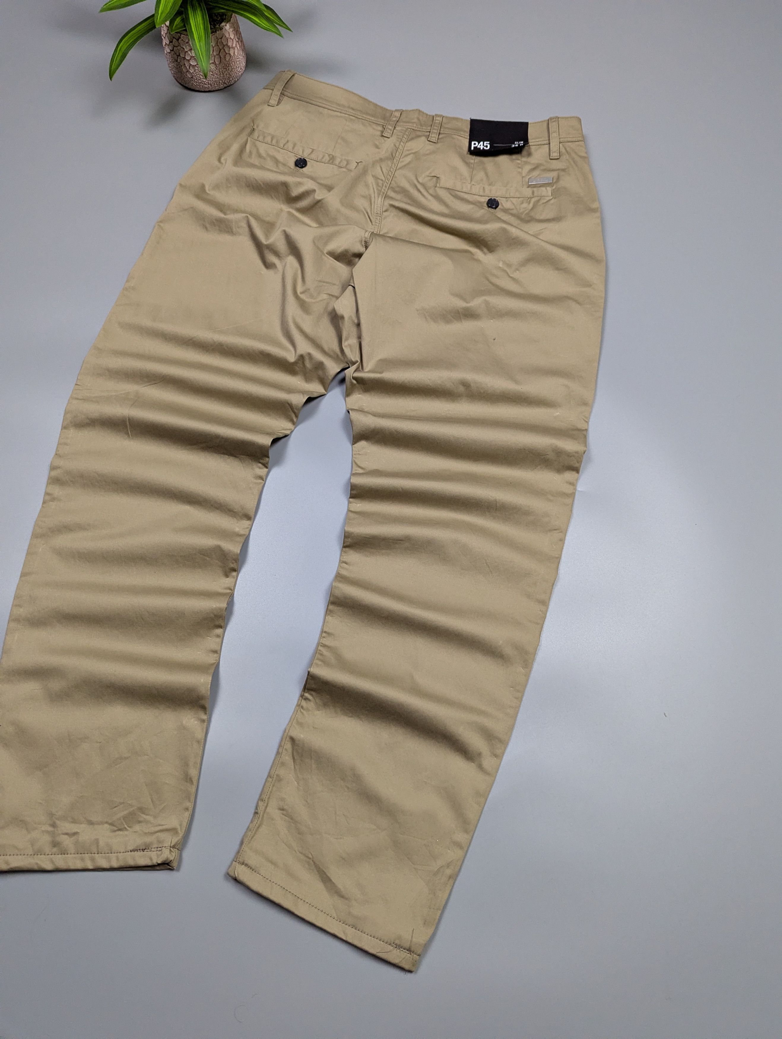 Armani Exchange New Armani Exchange Men's Slim Fit Chinos Beige Pants Size US 34 / EU 50 - 16 Thumbnail