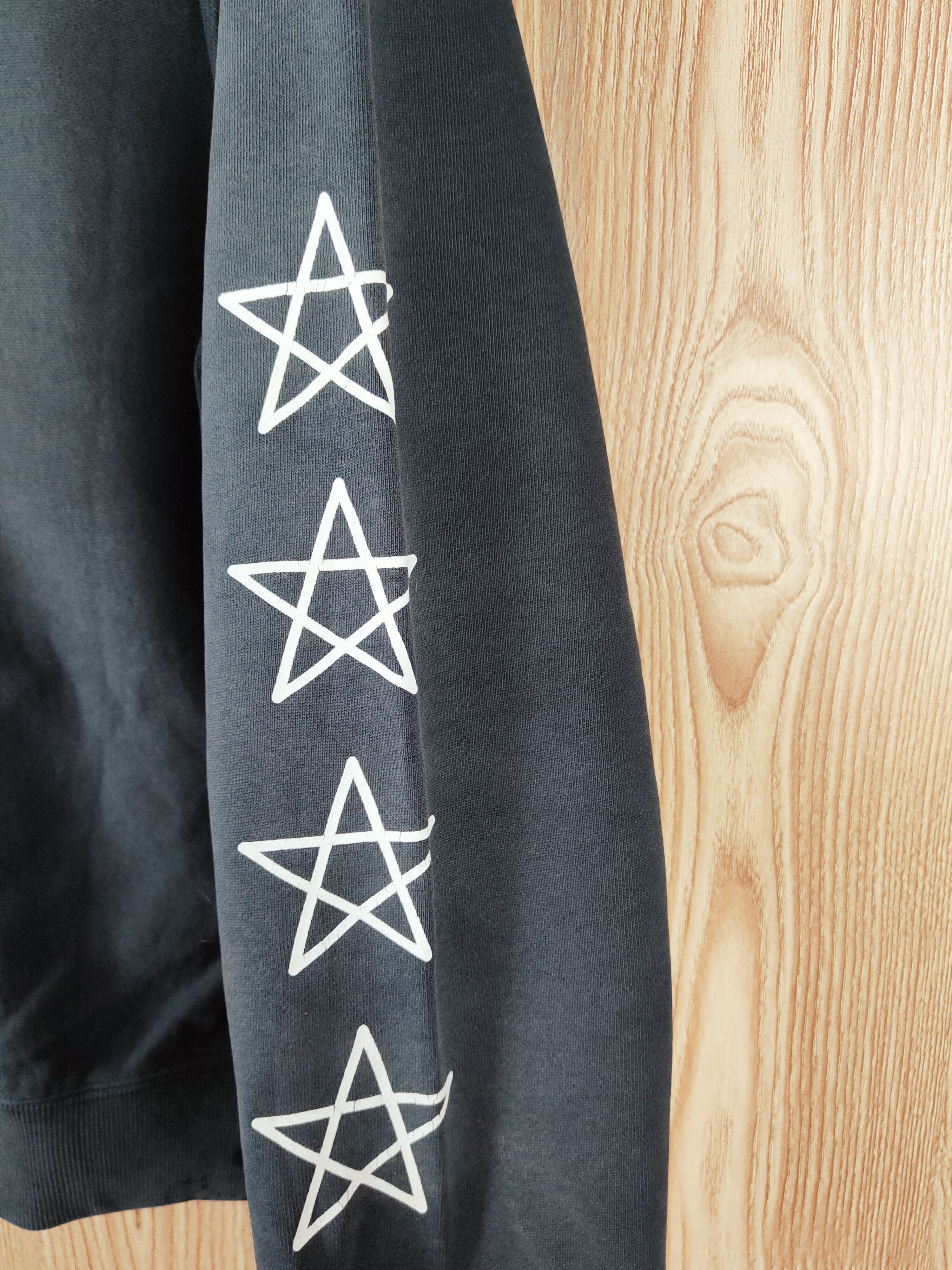 Japanese Brand × Vintage Japanese Brand Black Faded Lucky John Hoodie Sweaters Size US L / EU 52-54 / 3 - 8 Thumbnail
