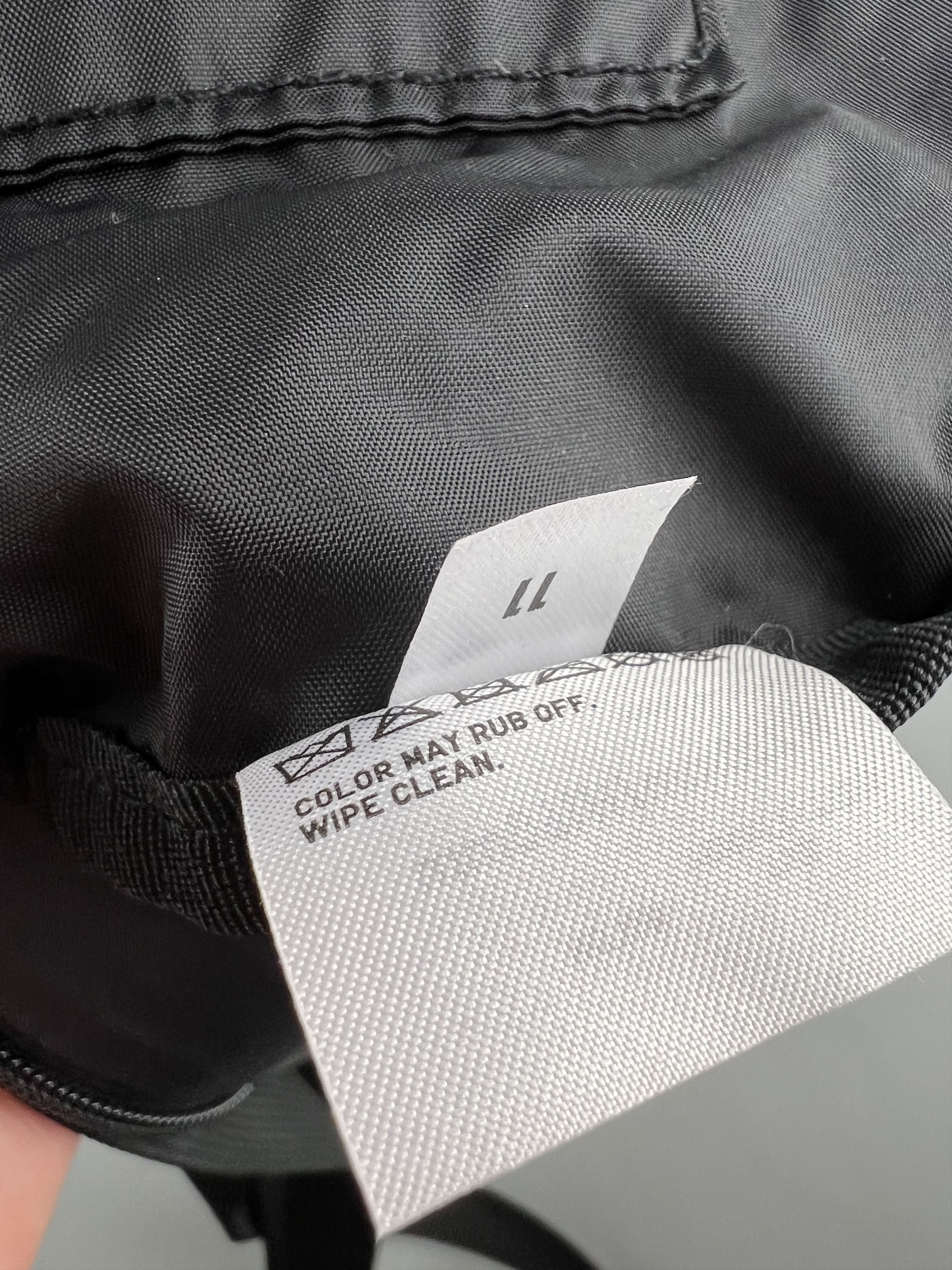 Japanese Brand × Uniqlo Uniqlo Crossbody Sling Bag Size ONE SIZE - 6 Thumbnail