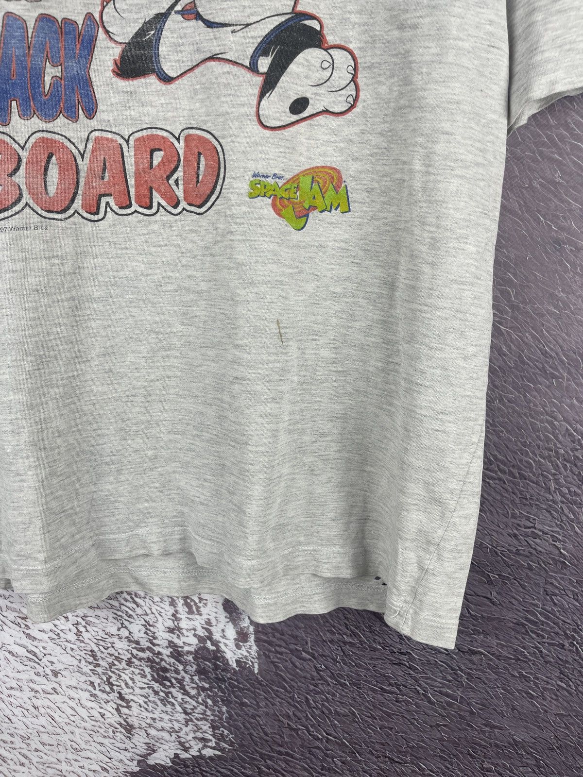 Vintage Space Jam vintage 1997 off the back board Warner bros tee Size US L / EU 52-54 / 3 - 7 Thumbnail