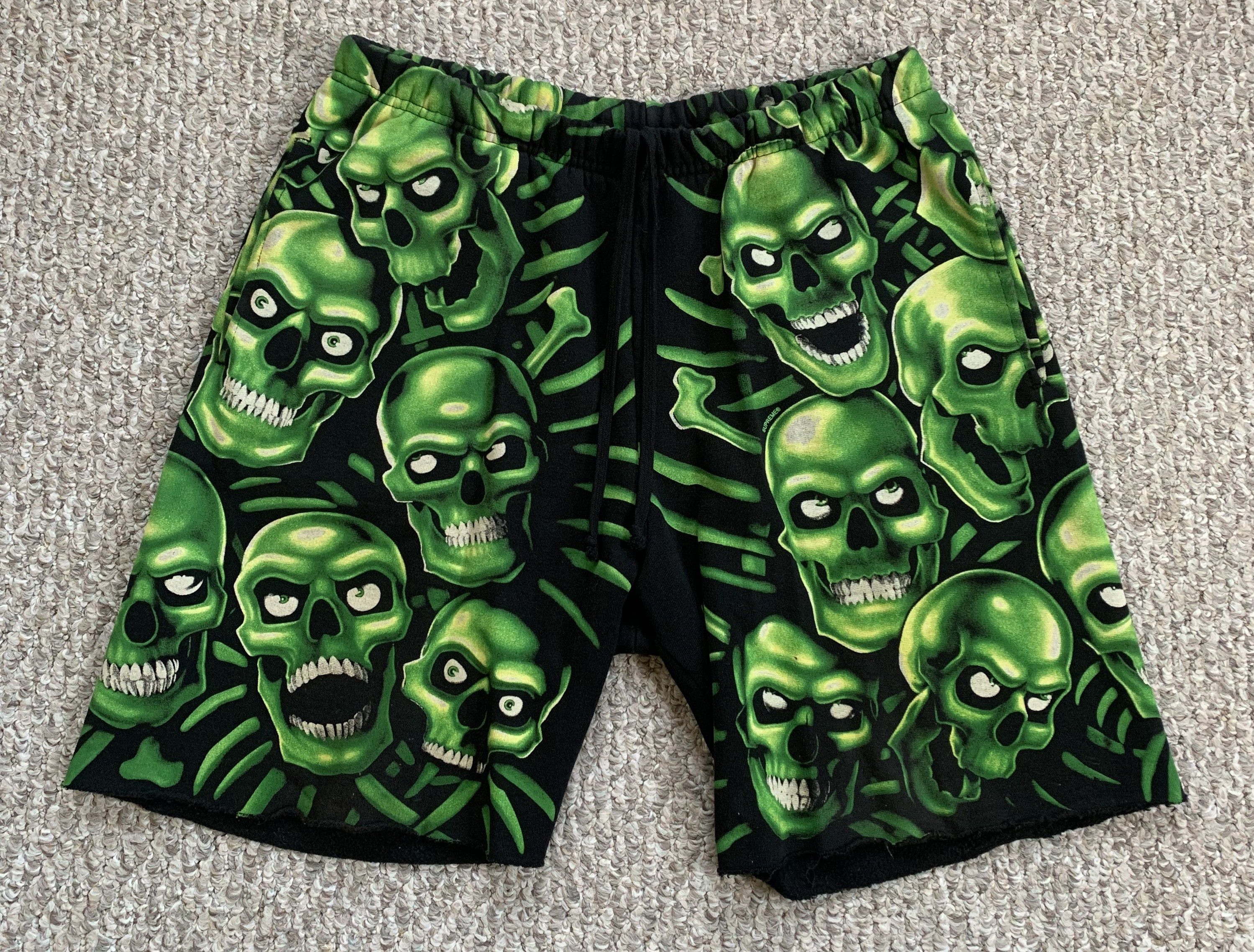 Pre-owned Liquid Blue X Supreme S/s 2018 Supreme X Liquid Blue Skull Pile Shorts In Green