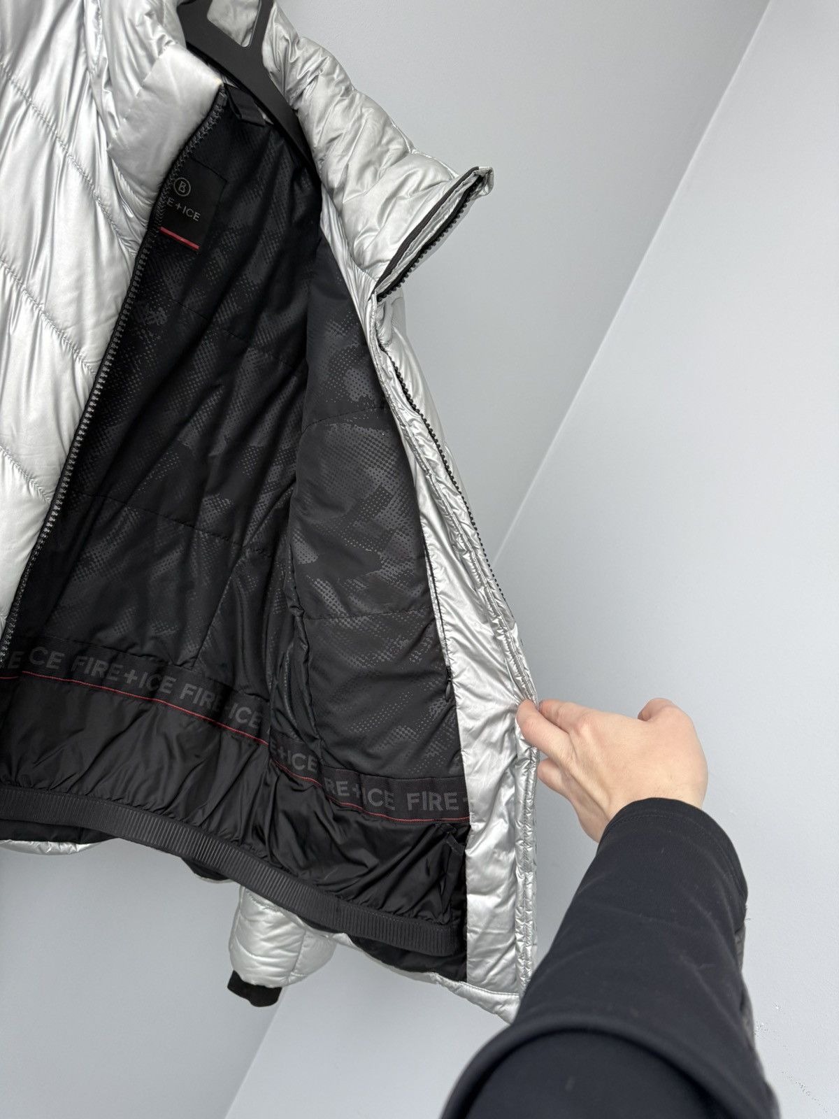 Bogner Bogner Fire Ice Ski Jacket Womans Size M / US 6-8 / IT 42-44 - 10 Thumbnail