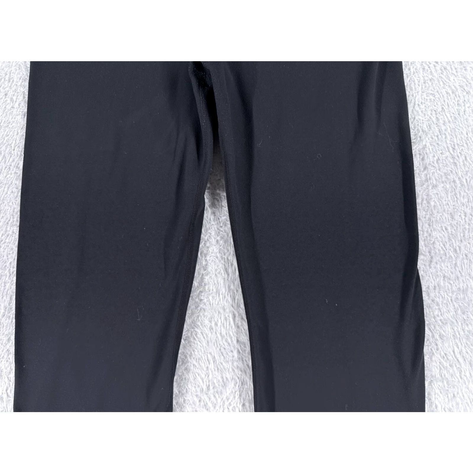 Lululemon Lululemon Pants Women 6 Black Wide-Leg Cropped 20" Inseam Yoga Workout Athleisure Casual Capris Pants Womens Size 28" / US 6 / IT 42 - 3 Thumbnail
