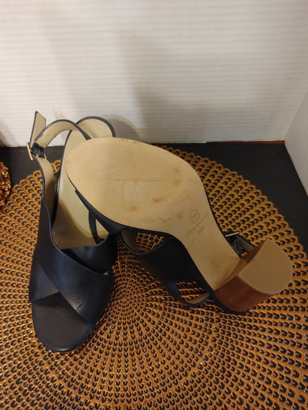 Ann Taylor Ann Taylor Leather Peep Toes Size 7.5 Size US 7.5 / IT 37.5 - 6 Thumbnail