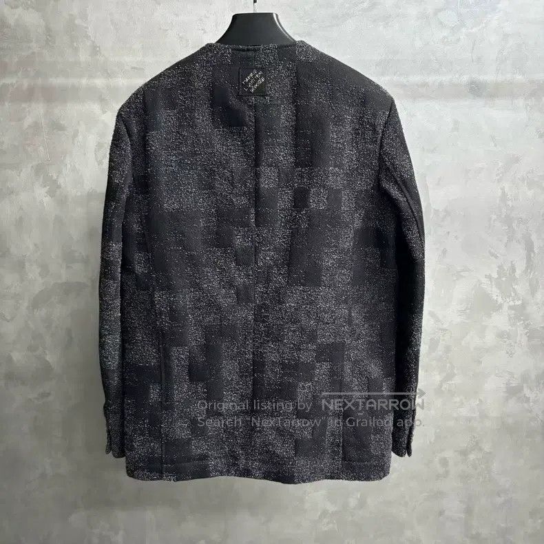 Louis Vuitton Louis Vuitton 25 Newest Black Full Print Crew Neck Single Size US M / EU 48-50 / 2 - 5 Thumbnail