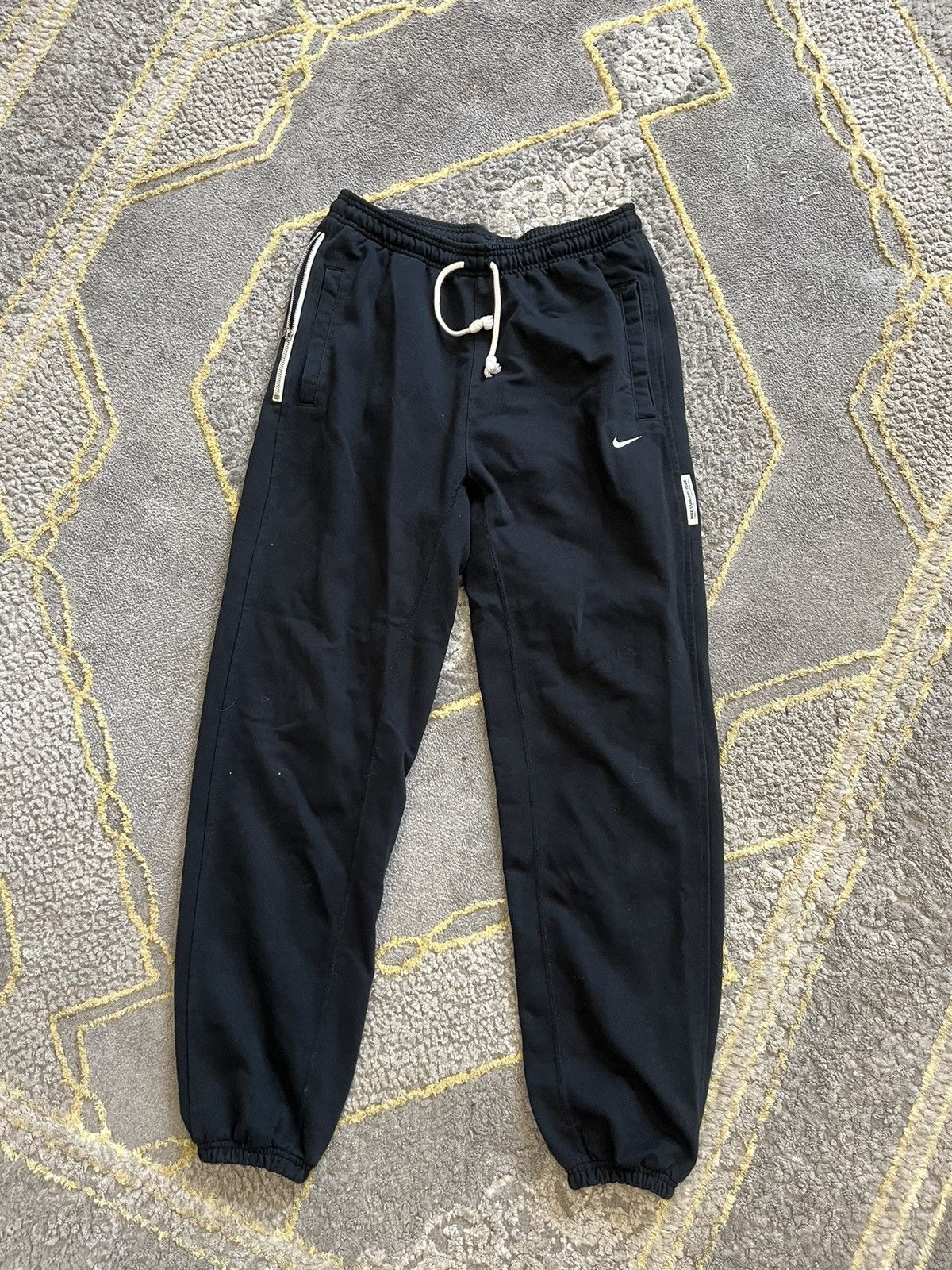 Nike × Vintage Cuffed Nike joggers Size US 31 - 1 Thumbnail