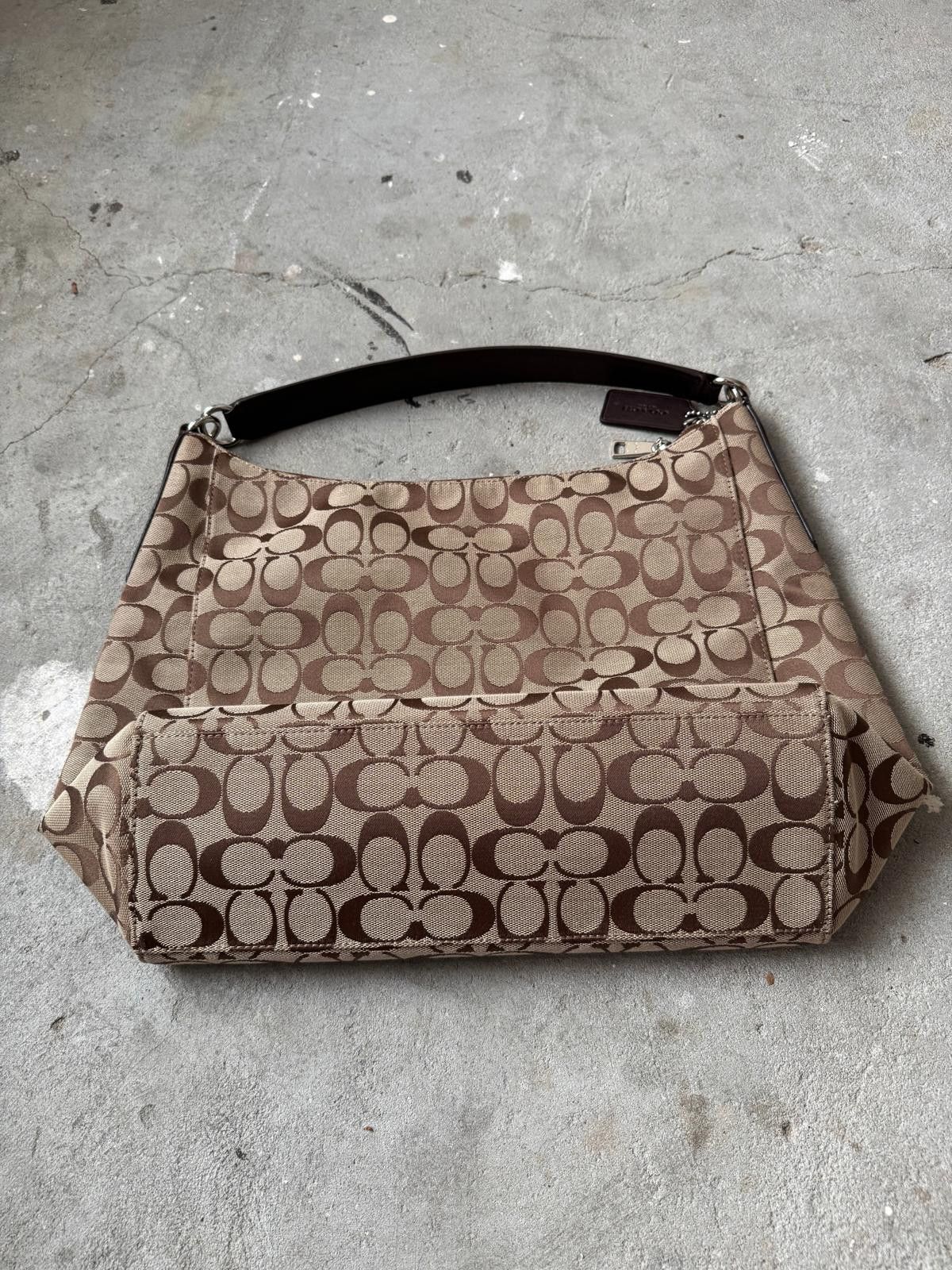 Coach Coach 2Way Signature Hobo Shoulder Bag Beige/Brown Size ONE SIZE - 9 Thumbnail