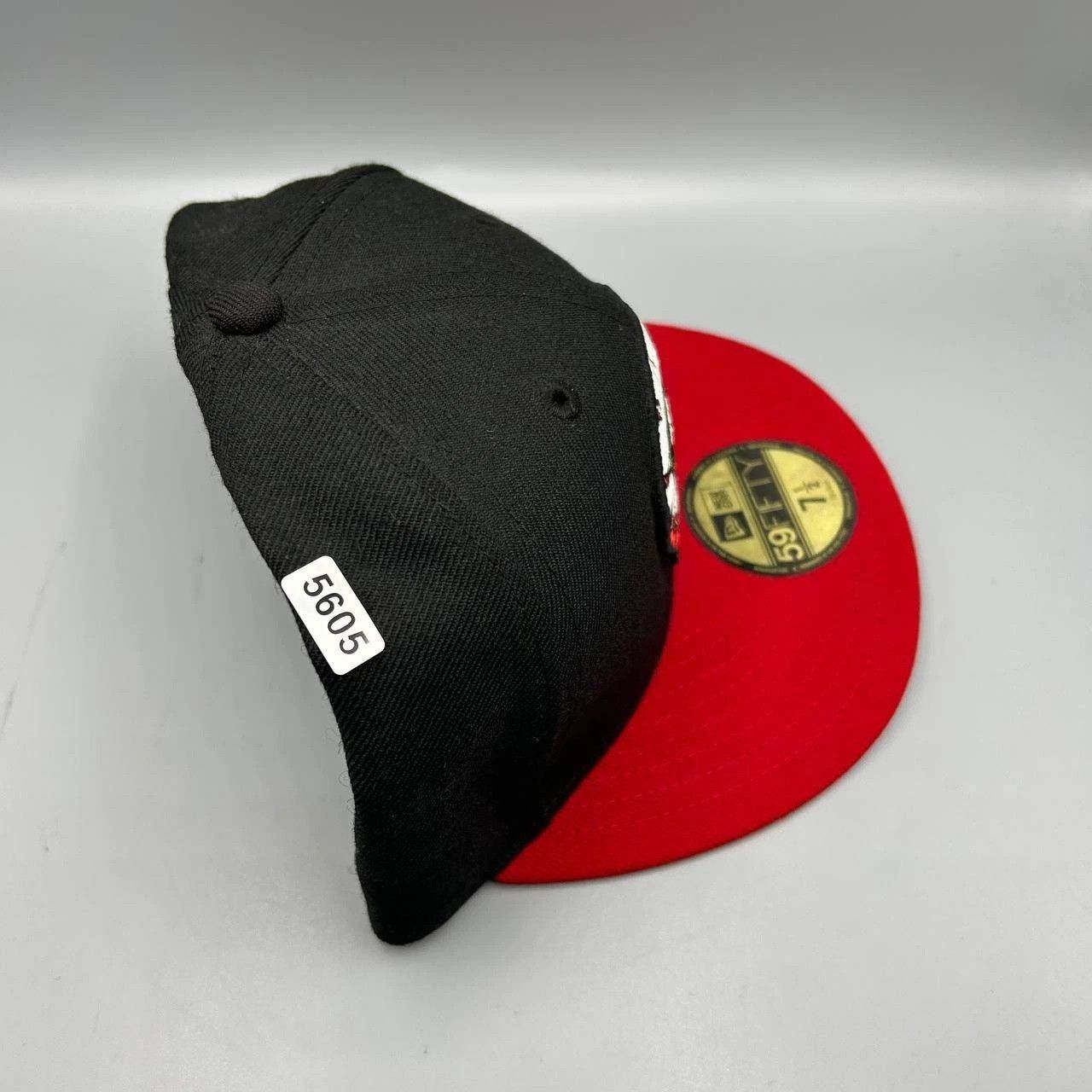 New Era Mishka Keep Watch Eyeball Hat Men 7 1/2 Black Fitted Wool Size ONE SIZE - 9 Thumbnail